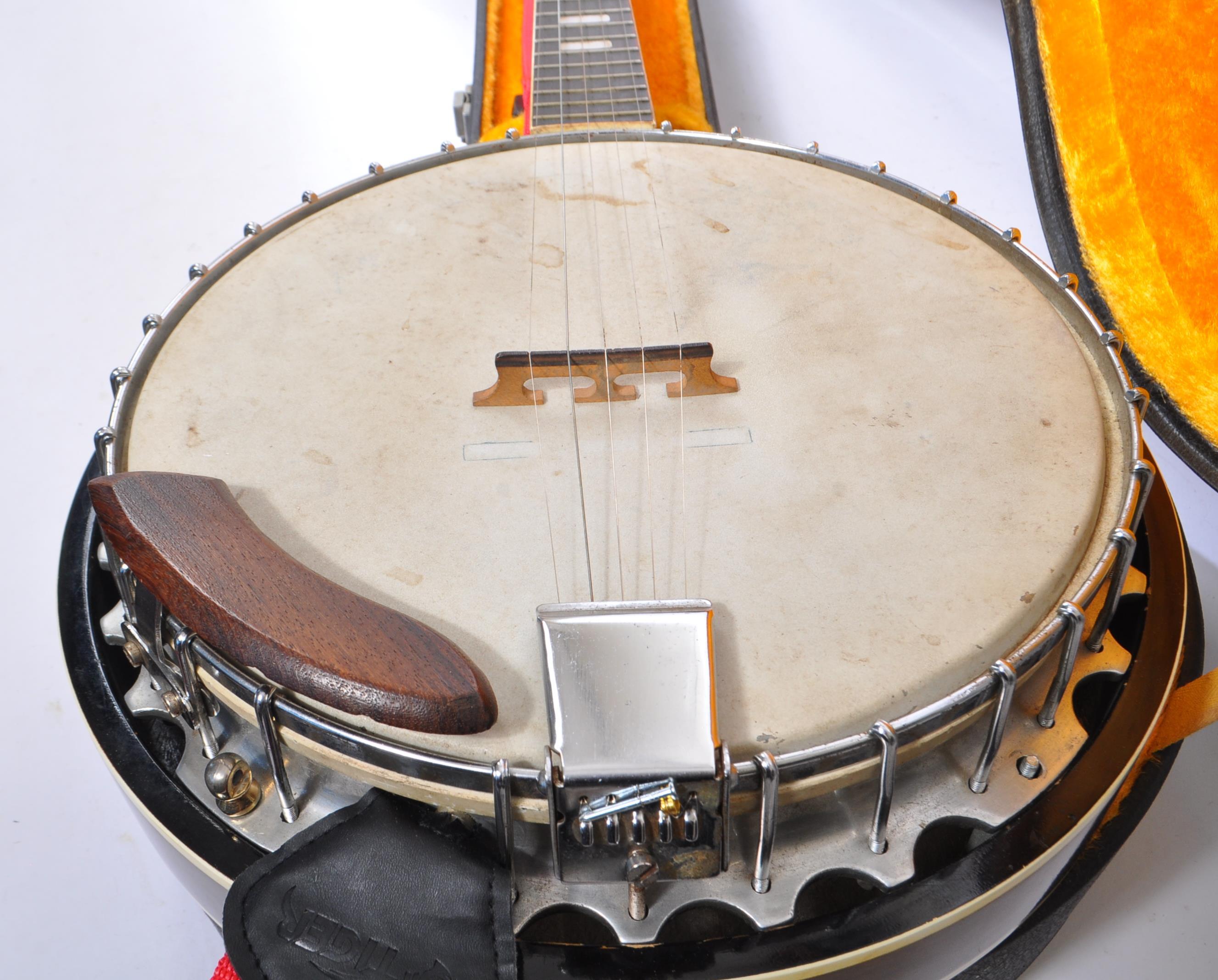 LATE 20TH CENTURY FIVE STRING BANJO - Image 6 of 6