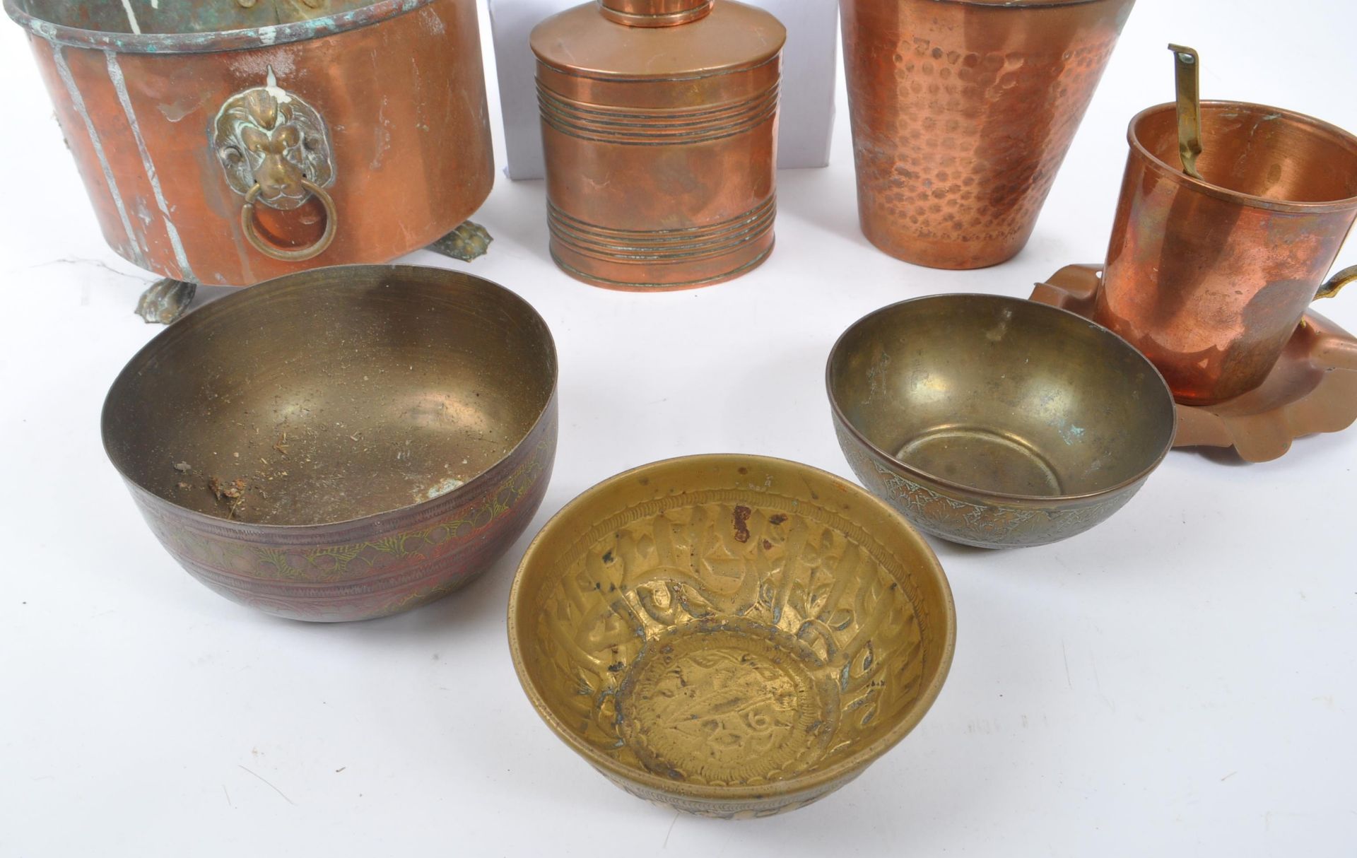 COLLECTION OF COPPER DECORATIVE CURIOS - Image 5 of 6