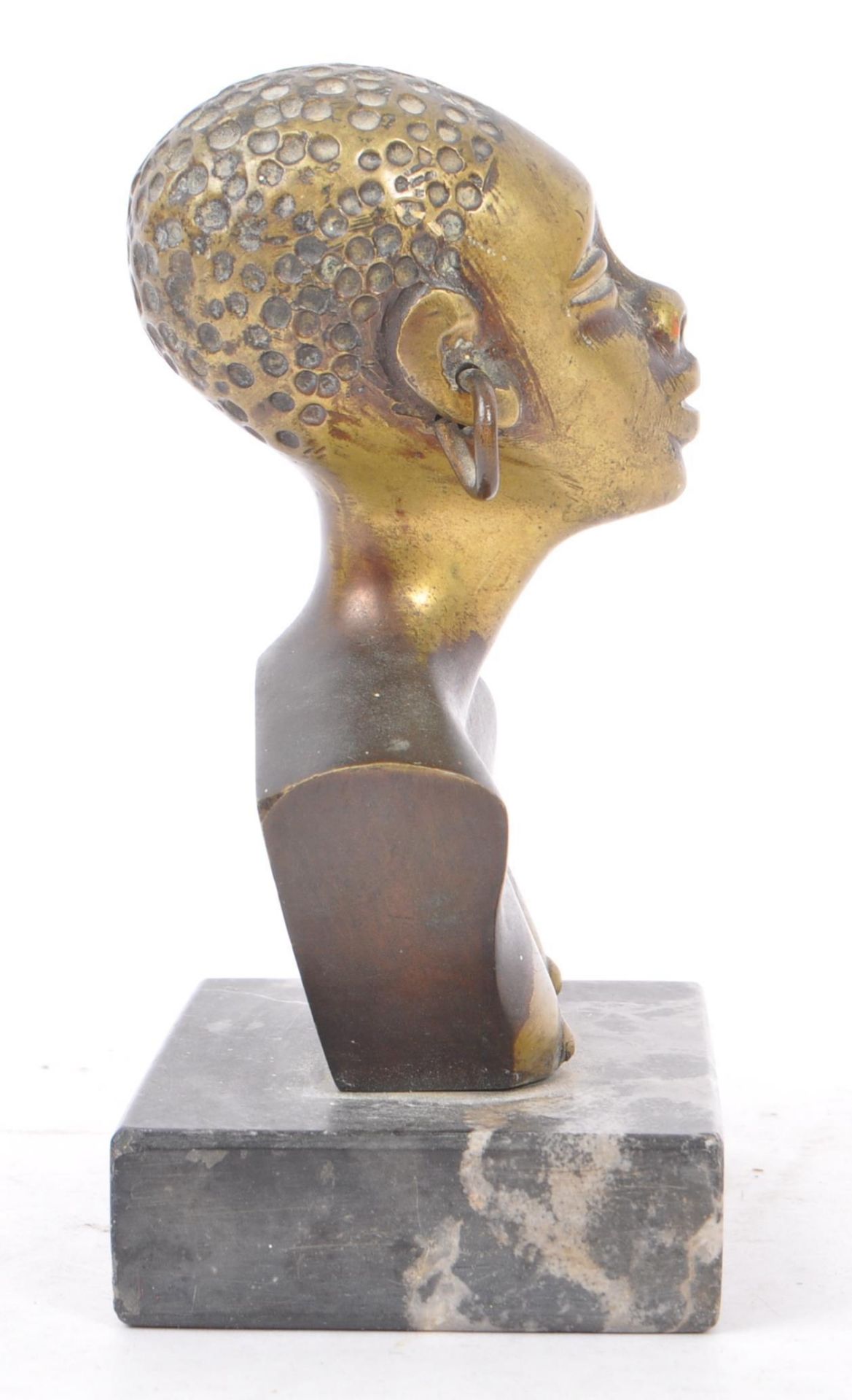 20TH CENTURY AFRICAN BRONZE FEMALE BUST FIGURE - Image 5 of 5