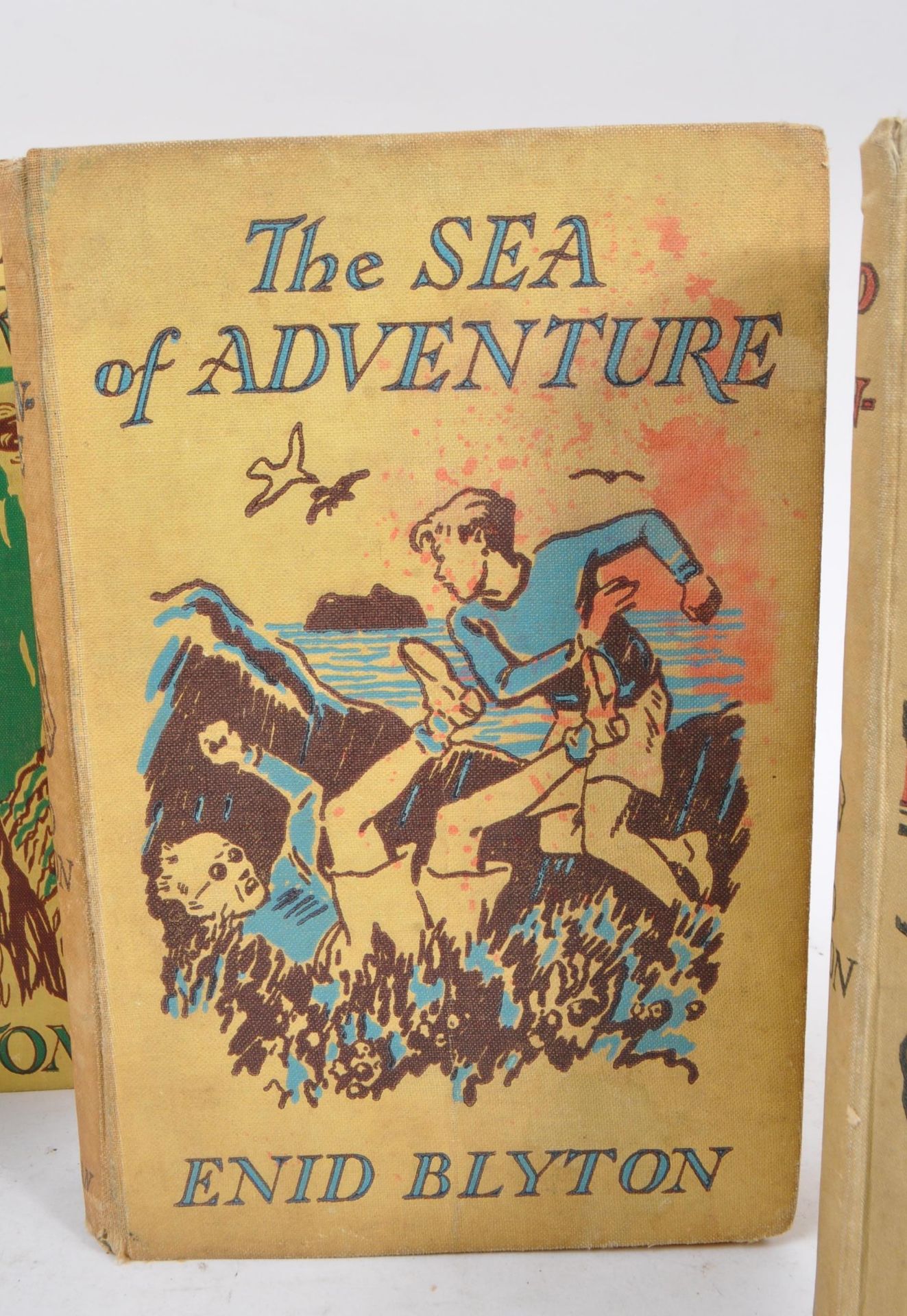 ENID BLYTON - COLLECTION OF EIGHT MID CENTURY ADVENTURE BOOKS - Image 3 of 8