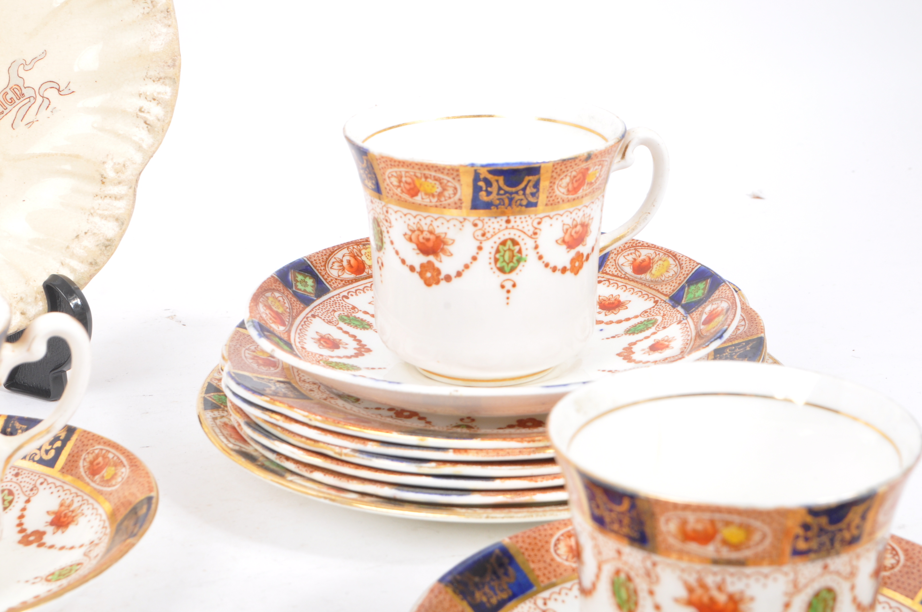 COLCLOUGH CHINA TEA SERVICE IN IMARI PATTERN - Image 7 of 9