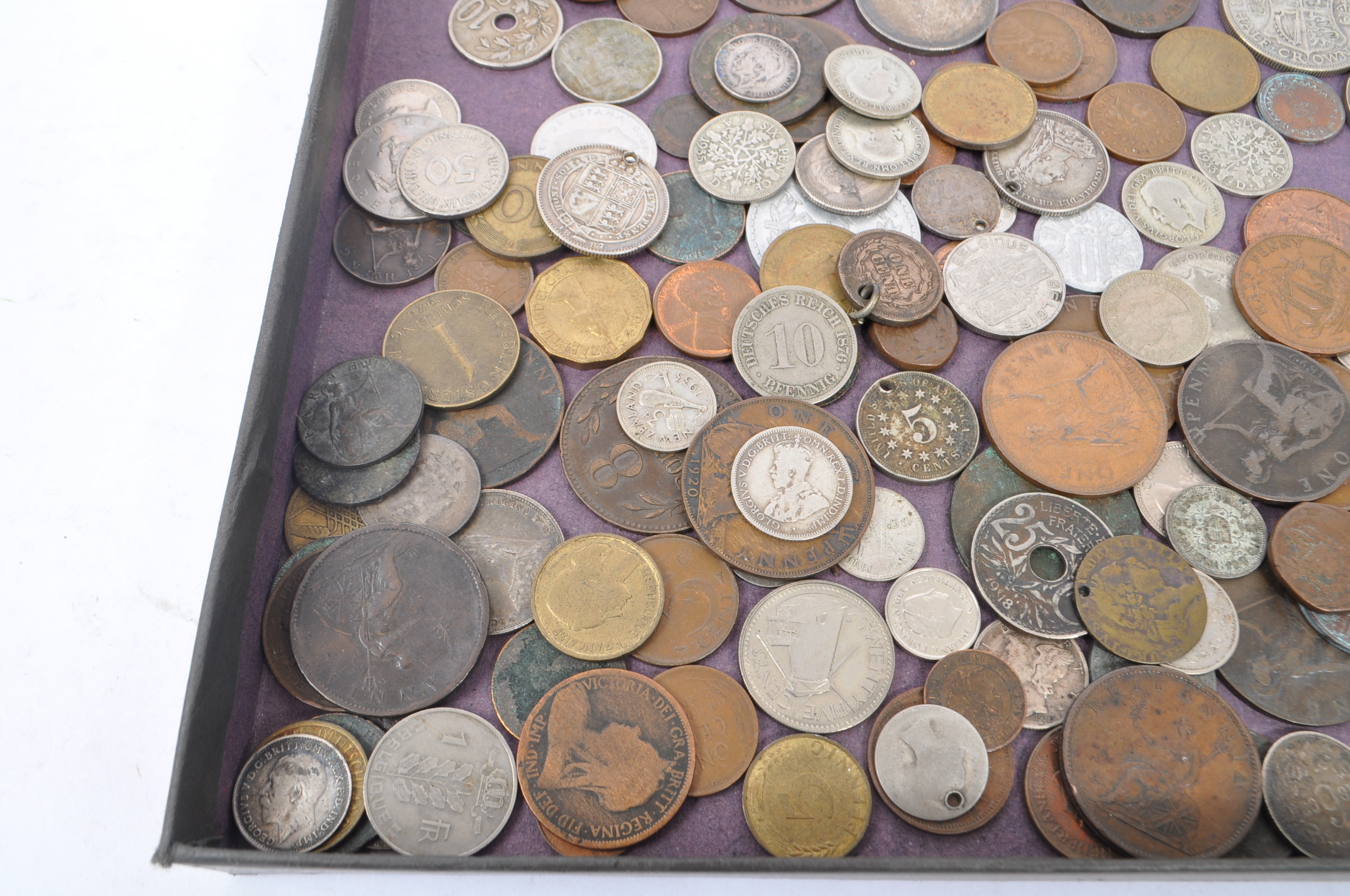 COLLECTION OF BRITISH AND FOREIGN COINS - Image 6 of 7