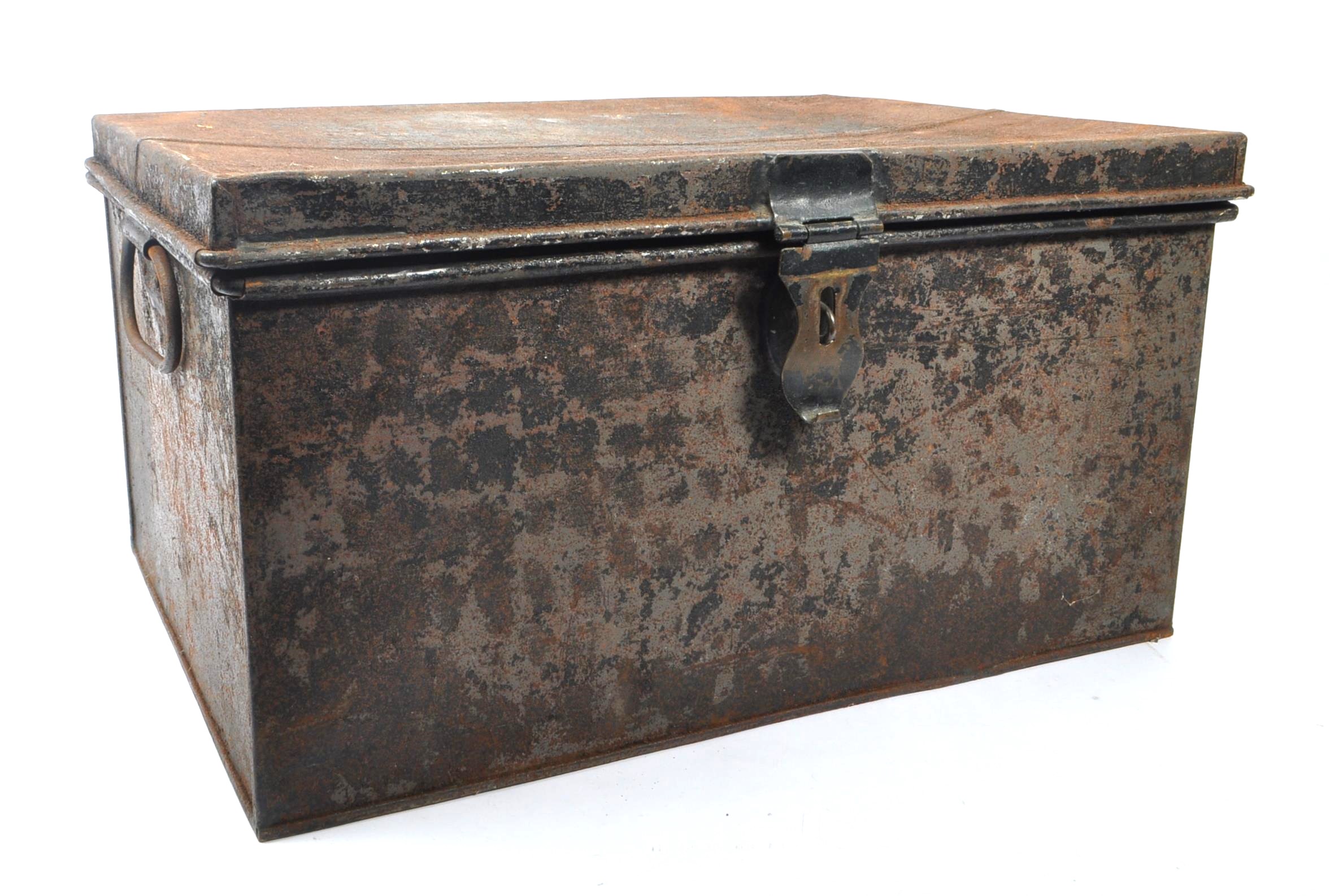 VINTAGE 20TH CENTURY LIDDED METAL DEED BOX
