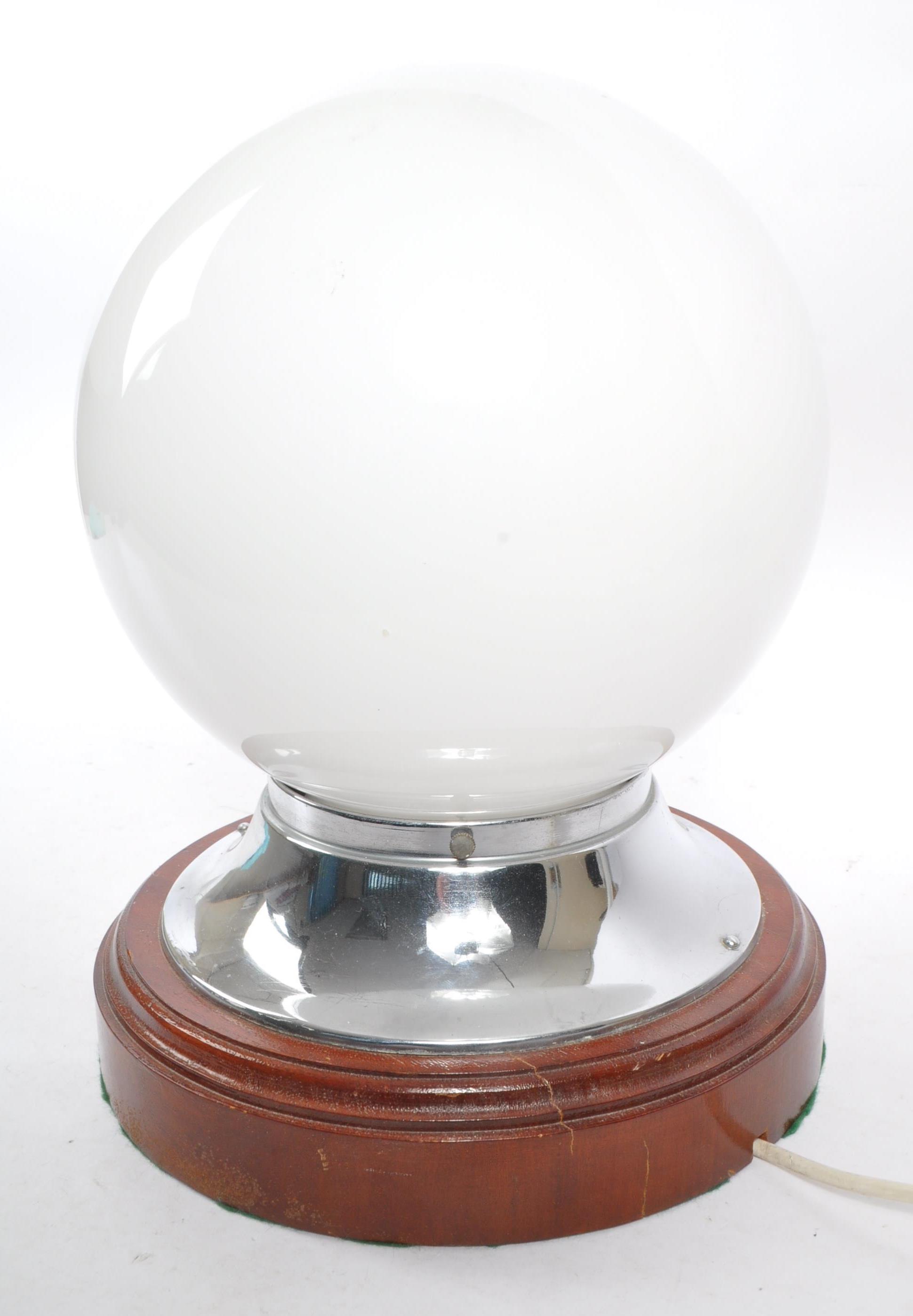 LARGE VINTAGE 20TH CENTURY CAMPAIGN STYLE TABLE LAMP - Image 3 of 4
