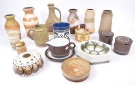 COLLECTION OF VINTAGE 20TH CENTURY & LATER CERAMICS