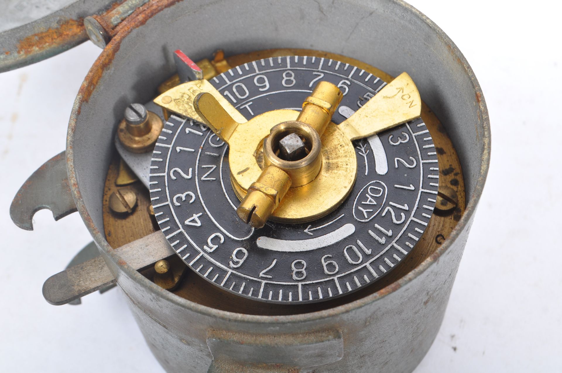 1930S CASED NEWBRIDGE HORSTMANN GEAR CLOCKWORK TIMER - Image 2 of 5