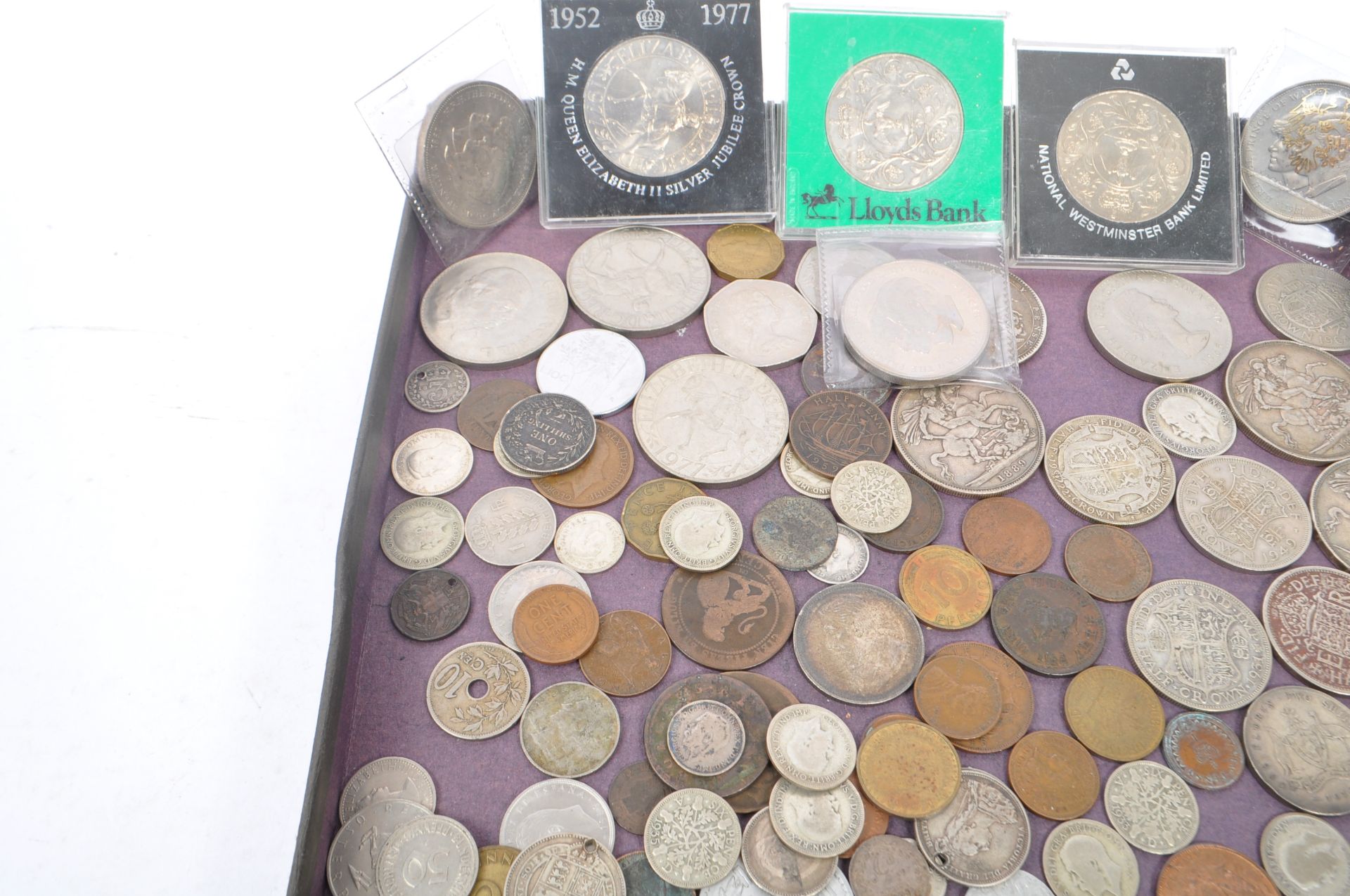 COLLECTION OF BRITISH AND FOREIGN COINS - Image 3 of 7