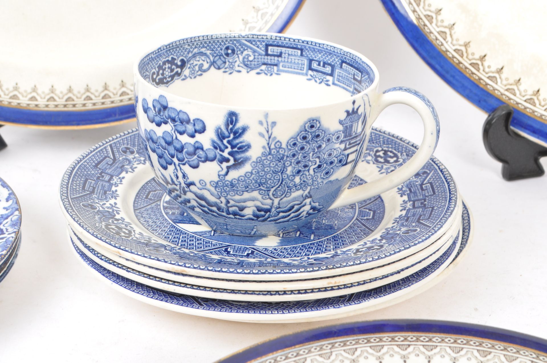 ROYAL DOULTON / SPODE / STAFFORDSHIRE - BLUE AND WHITE PORCELAIN - Image 3 of 8