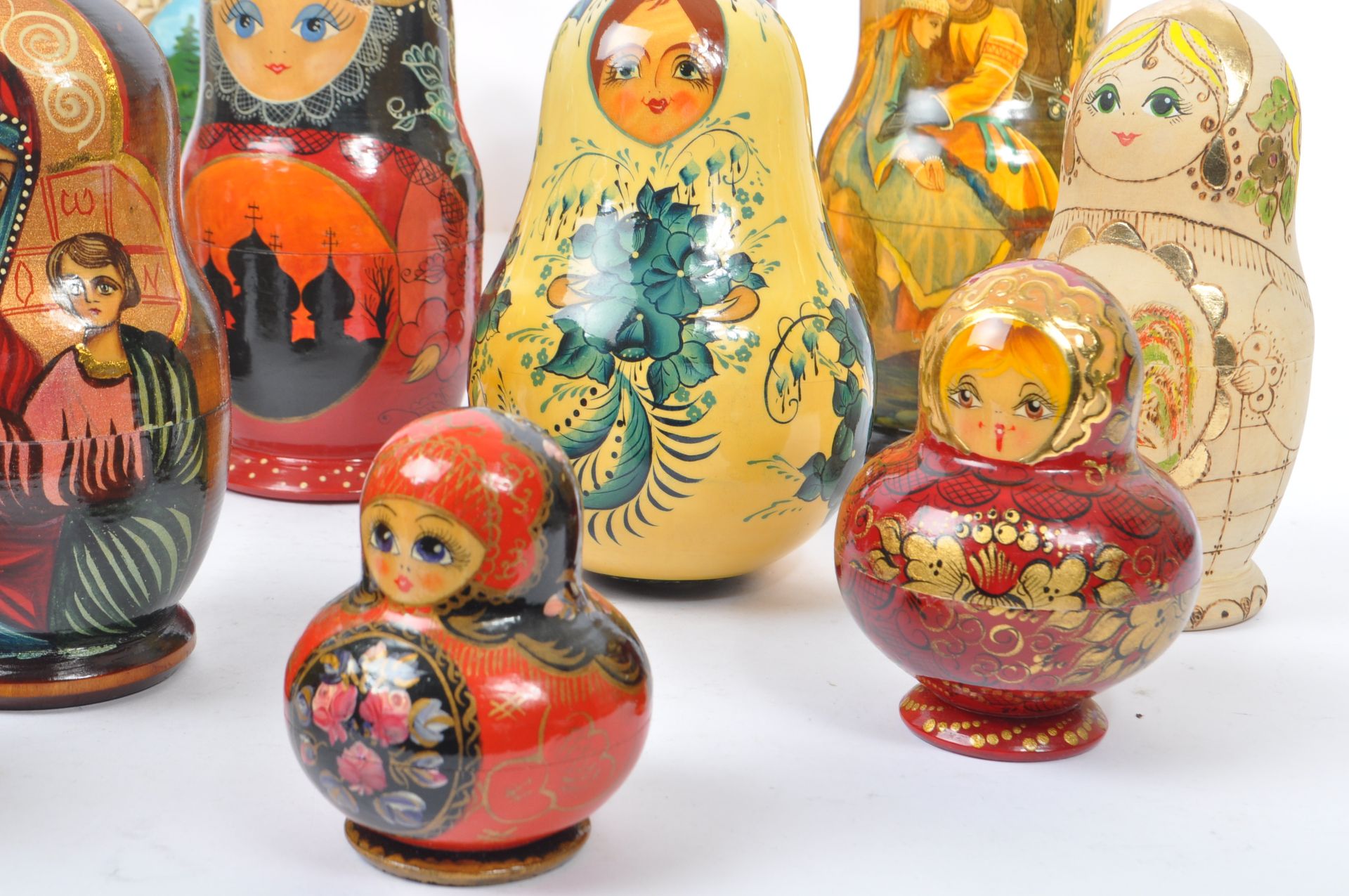 COLLECTION OF USSR FOLK ART MATRYOSHKA NEST OF DOLLS - Bild 2 aus 10