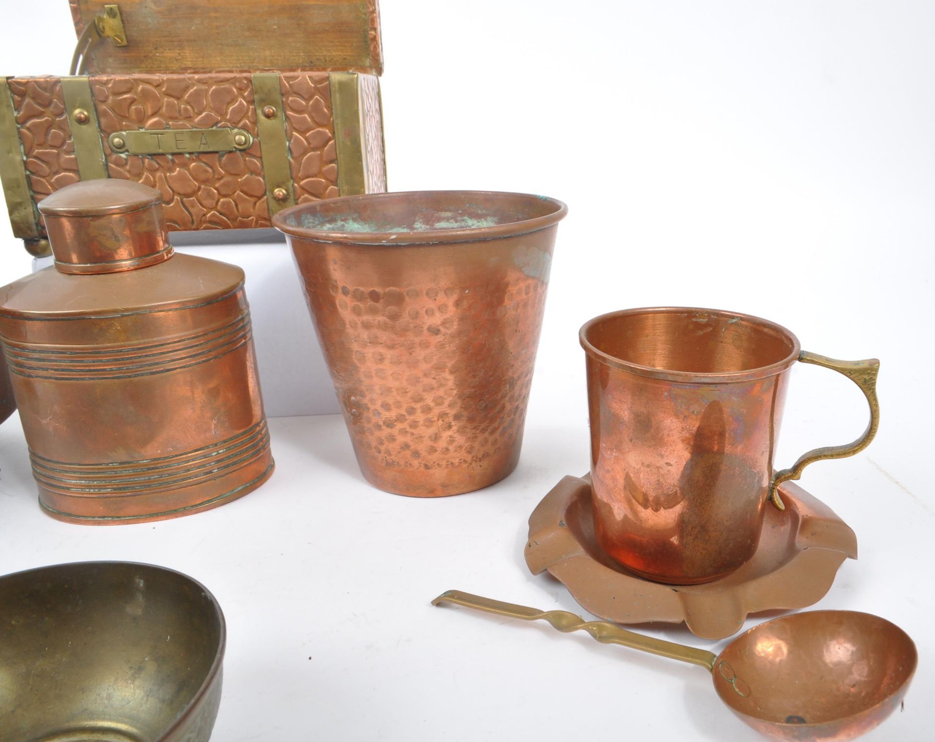 COLLECTION OF COPPER DECORATIVE CURIOS - Image 6 of 6