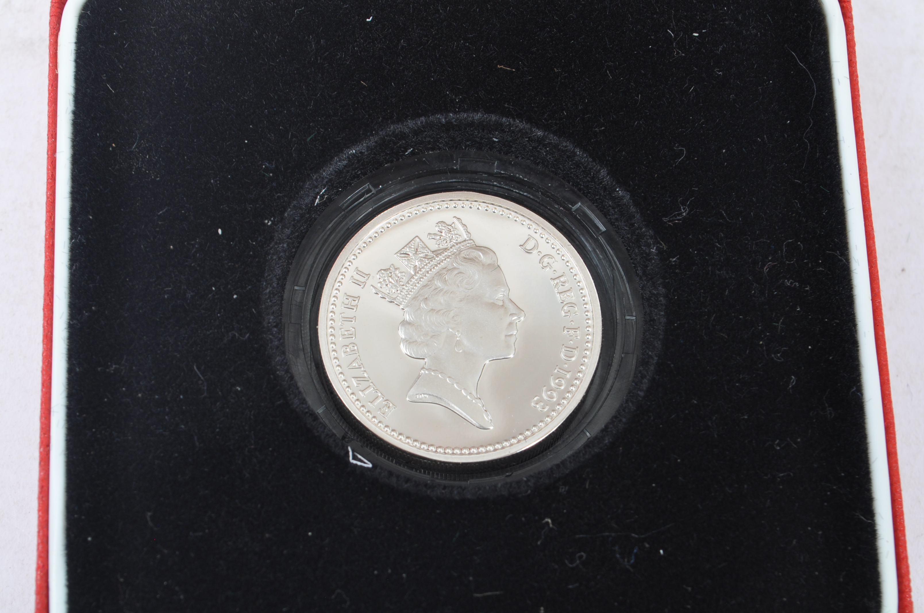 THE ROYAL MINT - UNITED KINGDOM - GROUP OF SILVER PROOF COINS - Image 8 of 9