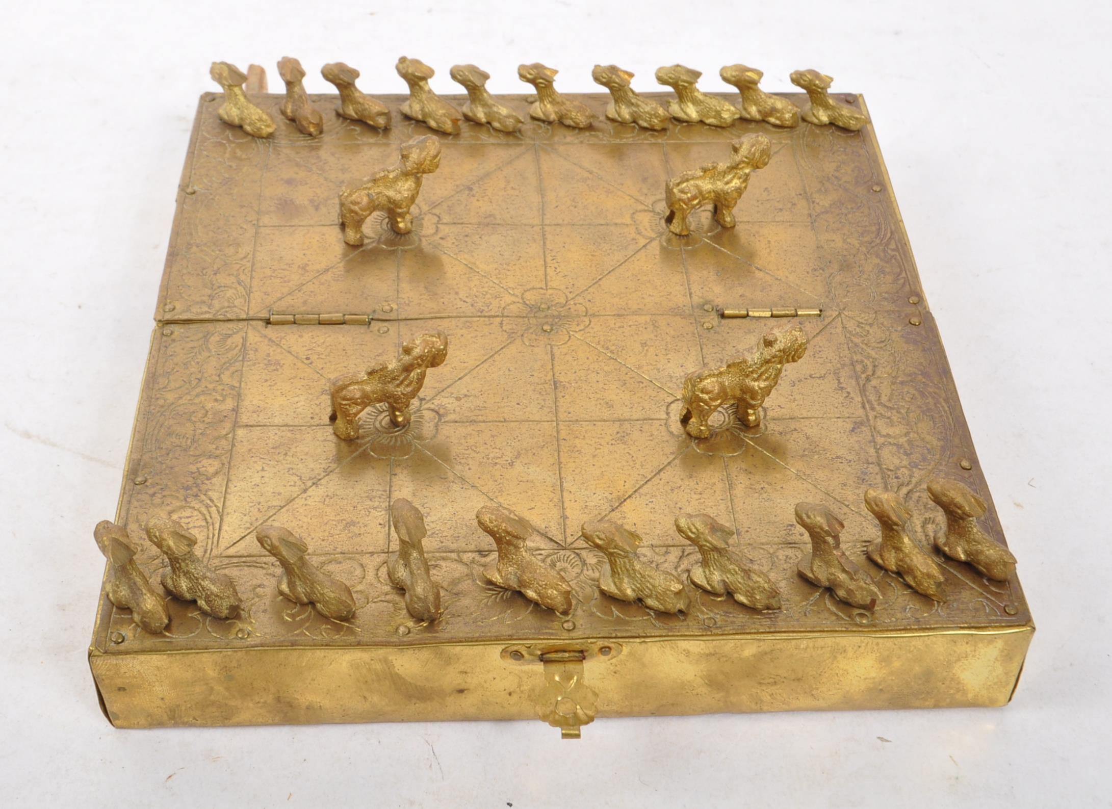 NEPALESE BRASS BAGH CHAL BOARD GAME WITH PIECES - Bild 5 aus 6
