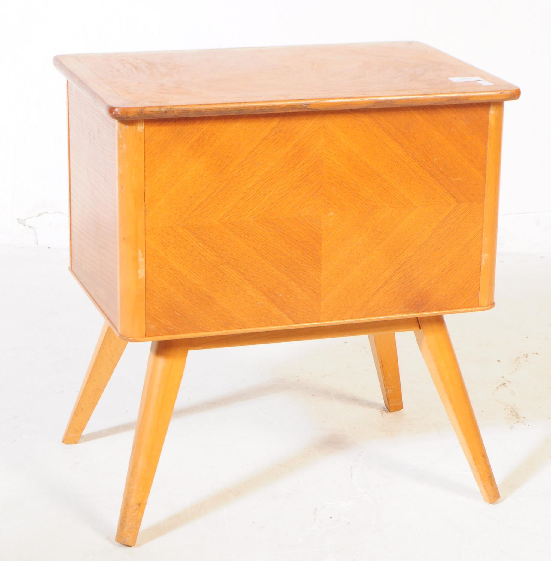 BRITISH MODERN DESIGN - MID CENTURY SEWING BOX