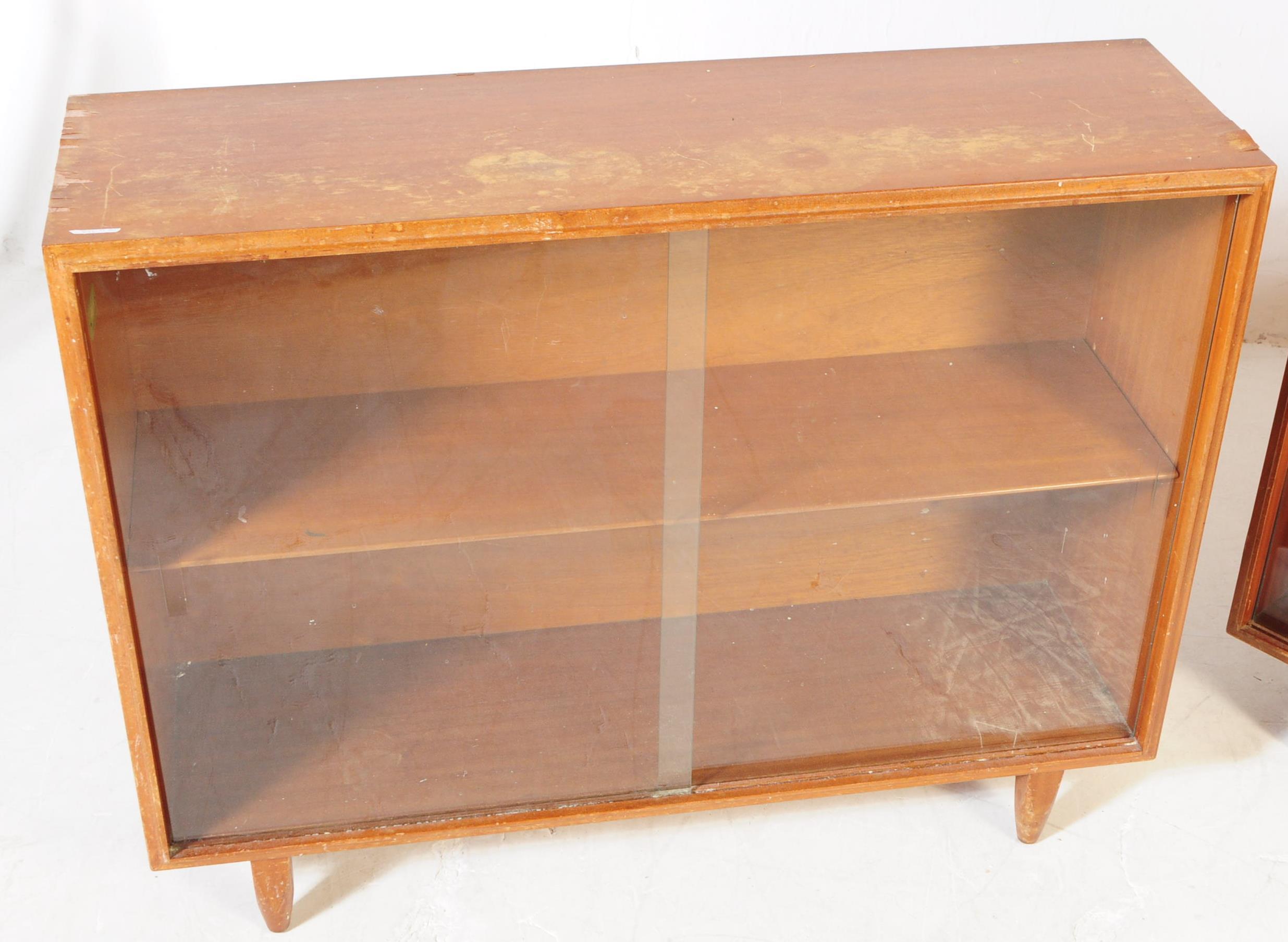 BRITISH MODERN DESIGN - RETRO MID 20TH CENTURY TEAK BOOKCASE - Image 2 of 10