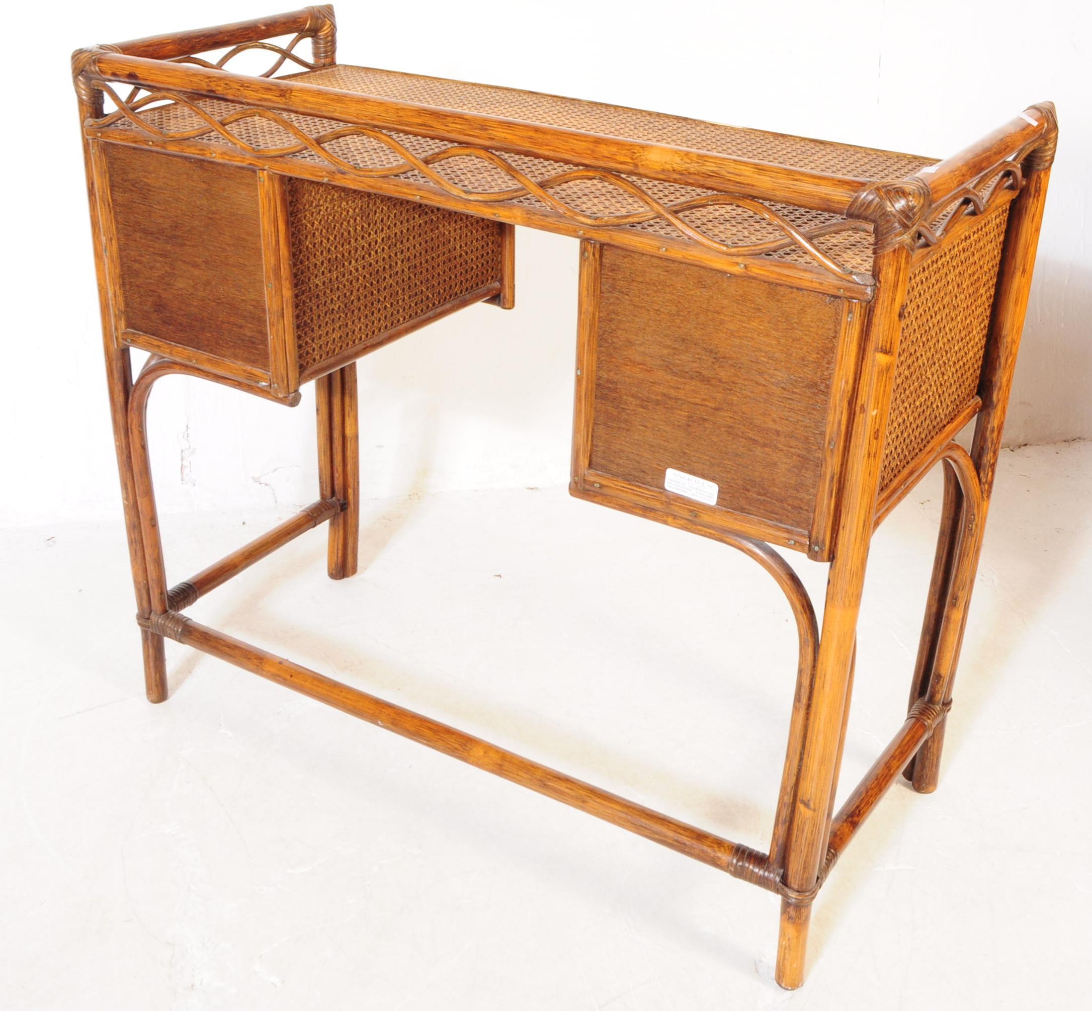 ANGRAVES OF LEICESTER - RETRO MID 20TH CENTURY RATTAN DESK - Image 5 of 6