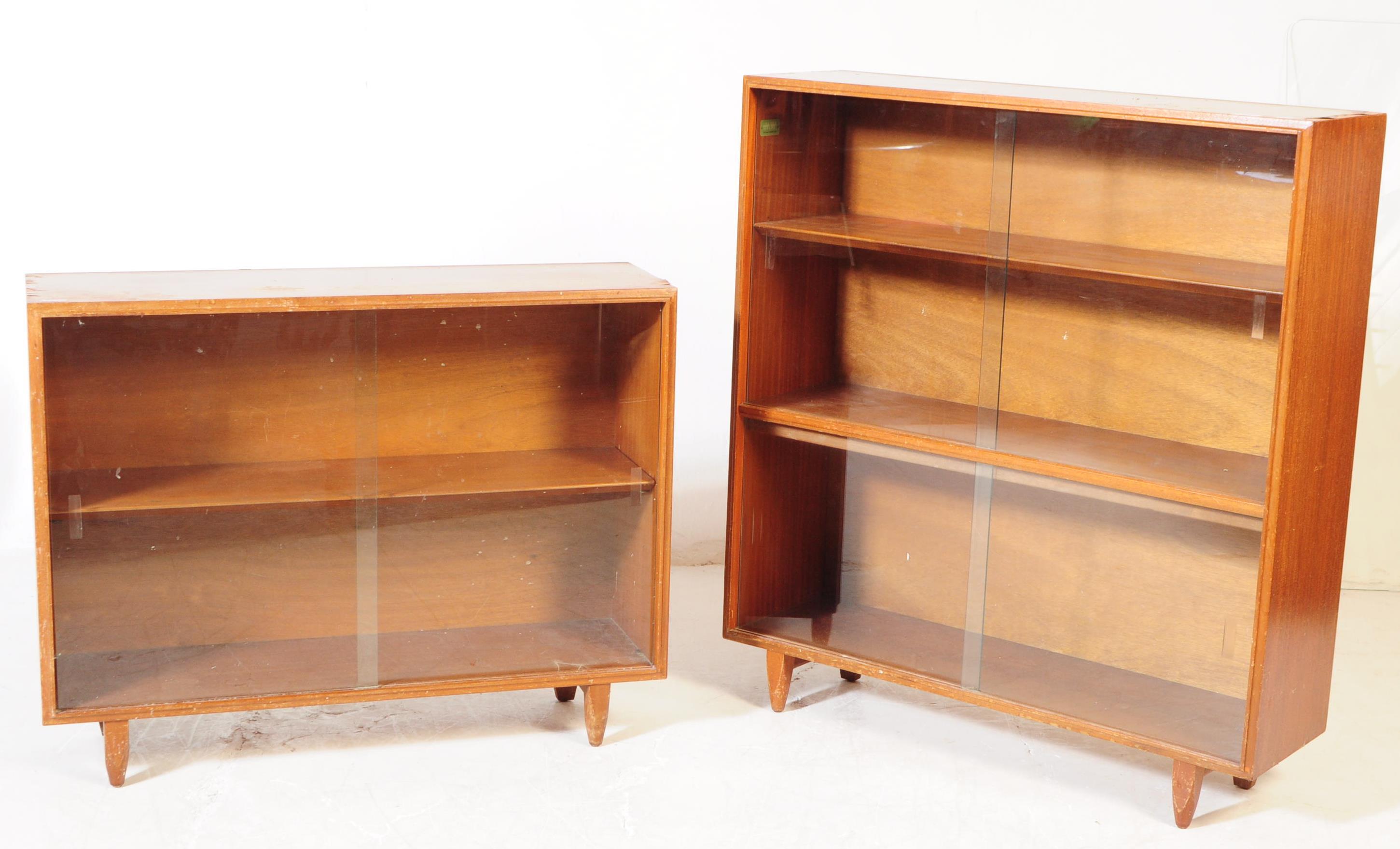 BRITISH MODERN DESIGN - RETRO MID 20TH CENTURY TEAK BOOKCASE