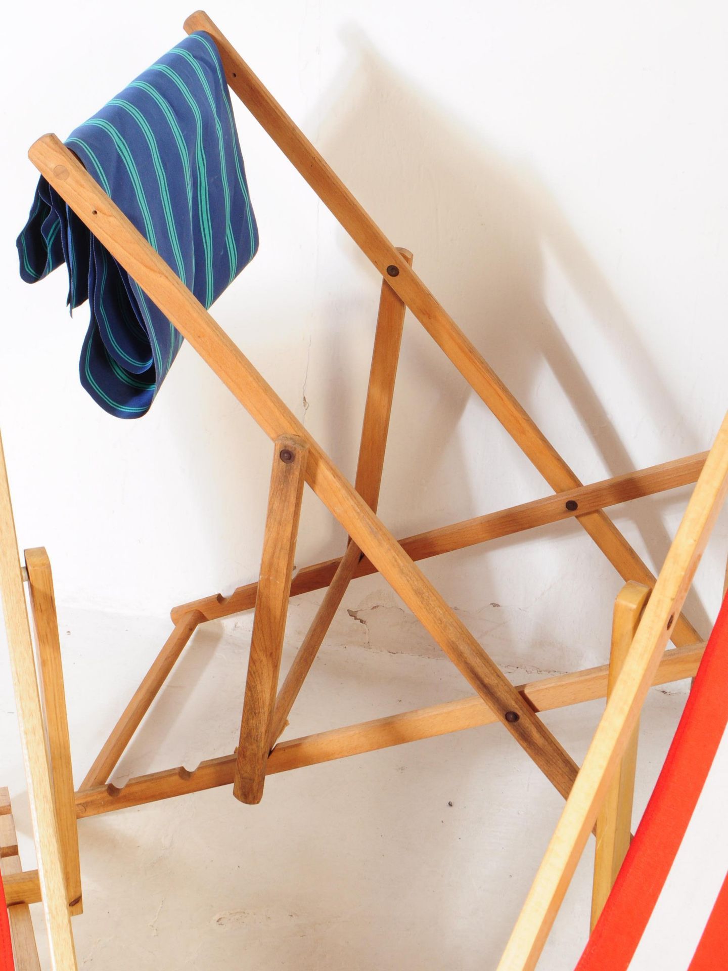 FOUR BEECH WOOD BEACH DECK CHAIRS - Image 5 of 8