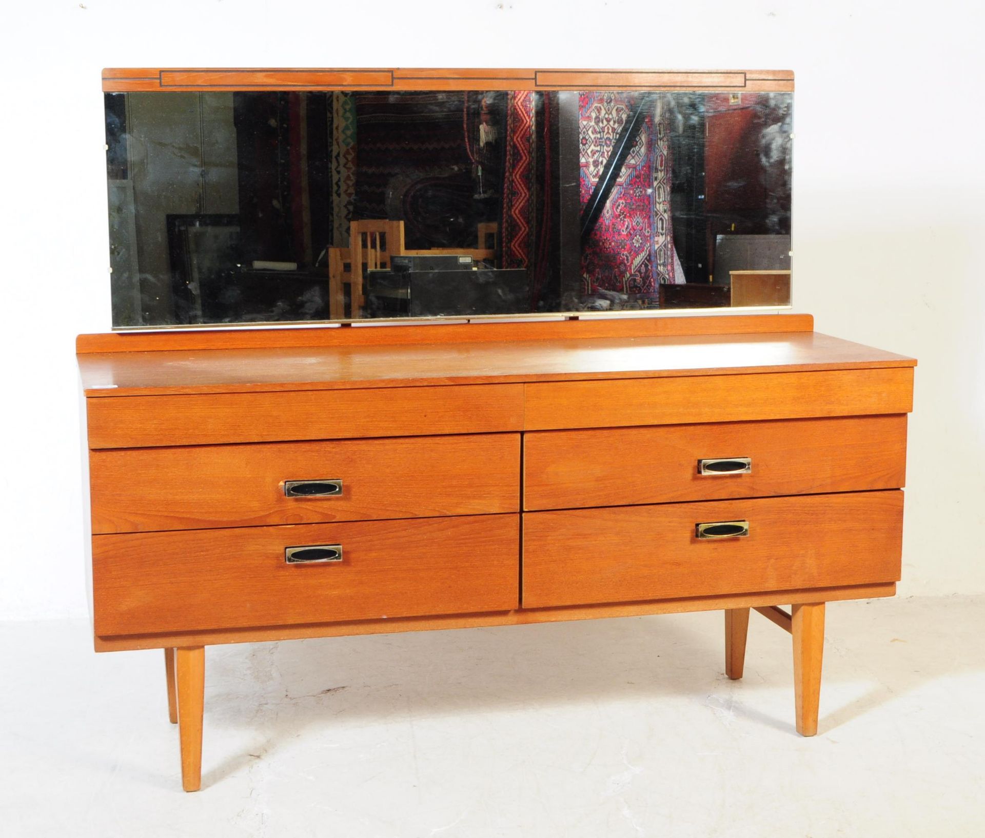 BRITISH MODERN DESIGN - MID 20TH CENTURY TEAK DRESSING TABLE