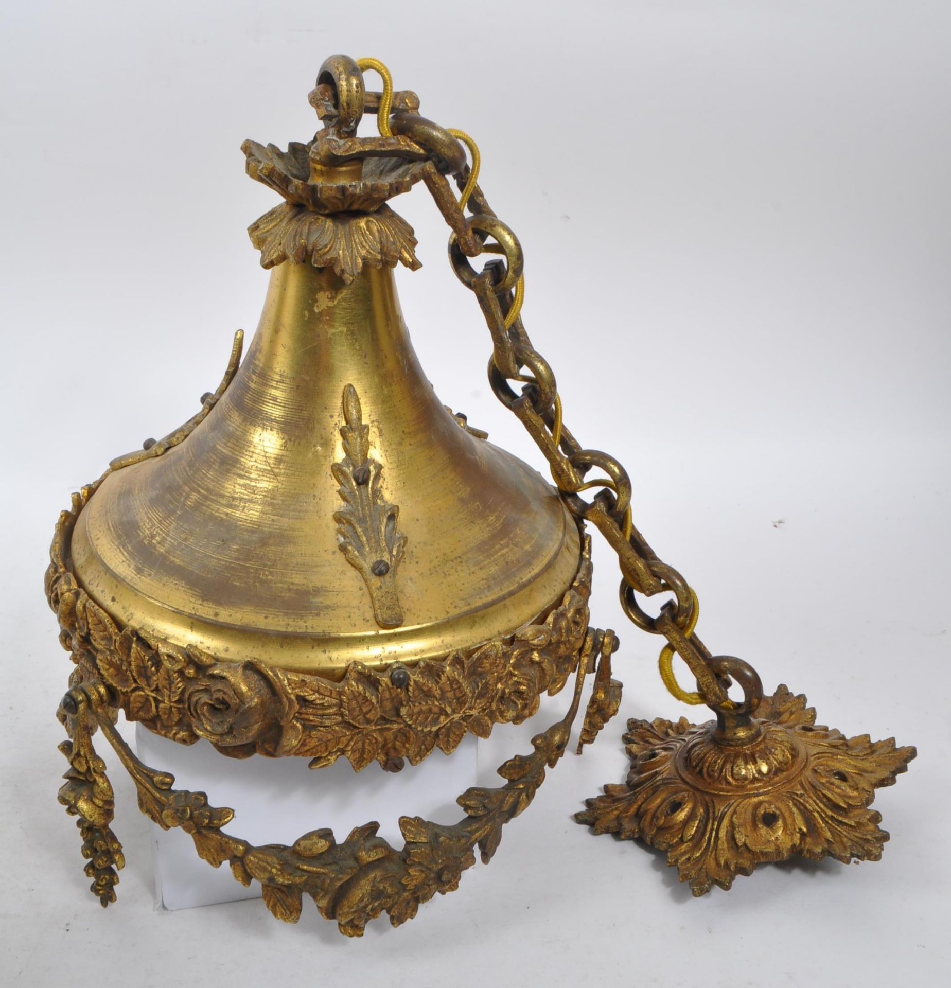 19TH CENTURY FRENCH ORMOLU PENDANT LIGHT WITH SHADE - Image 5 of 6