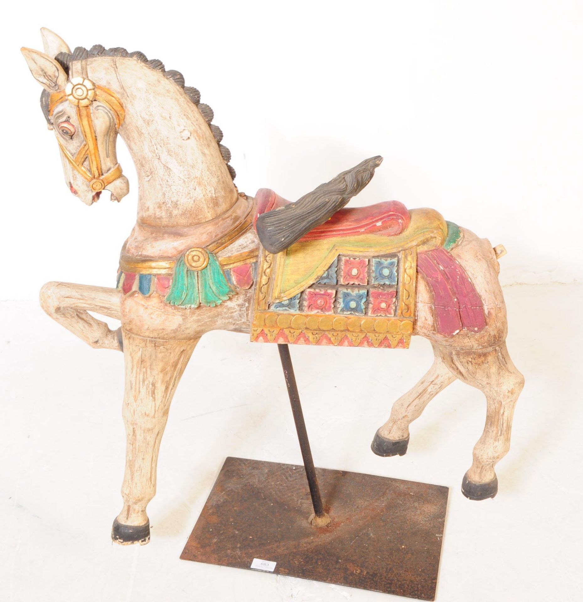 MID 20TH CENTURY EUROPEAN CAROUSEL HAND CARVED HORSE - Image 6 of 6