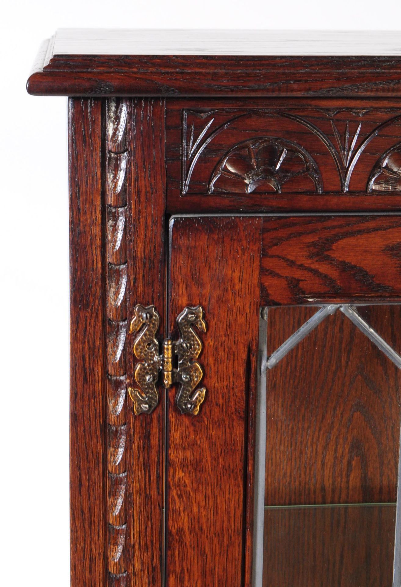 JACOBEAN REVIVAL ASTRAGAL GLAZED OAK DISPLAY CABINET - Image 3 of 9