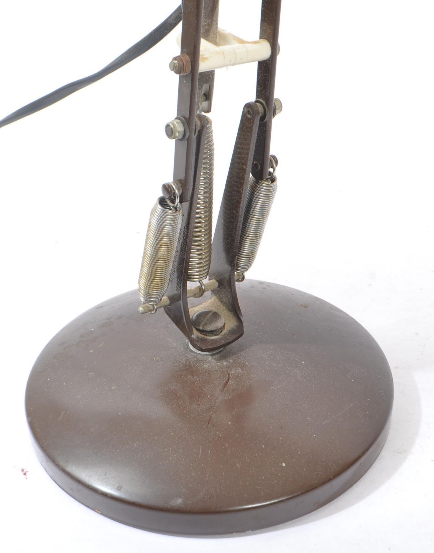 HERBERT TERRY & SONS - MODEL 90 MID CENTURY ANGLEPOISE LAMP - Image 3 of 6