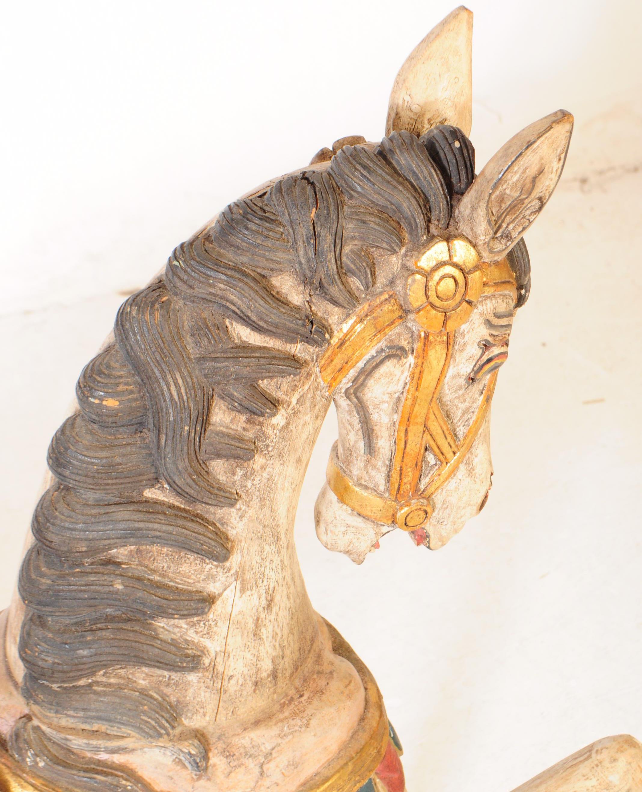 MID 20TH CENTURY EUROPEAN CAROUSEL HAND CARVED HORSE - Image 5 of 6