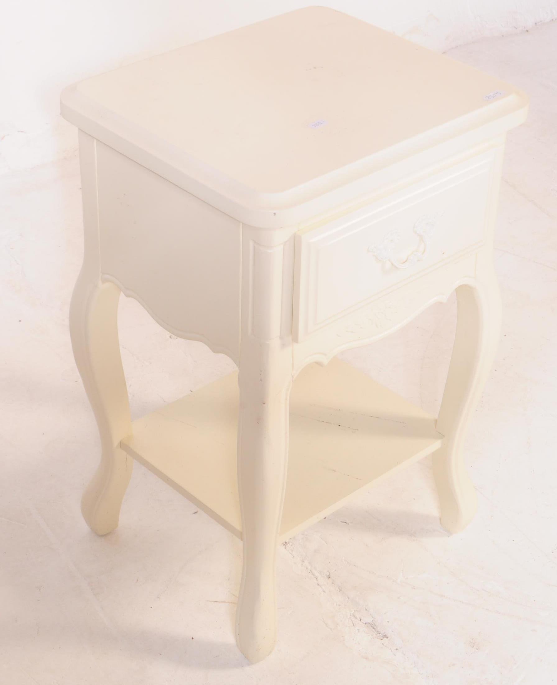 PAIR OF CONTEMPORARY LOUIS XVI BEDSIDE TABLES - Image 9 of 12