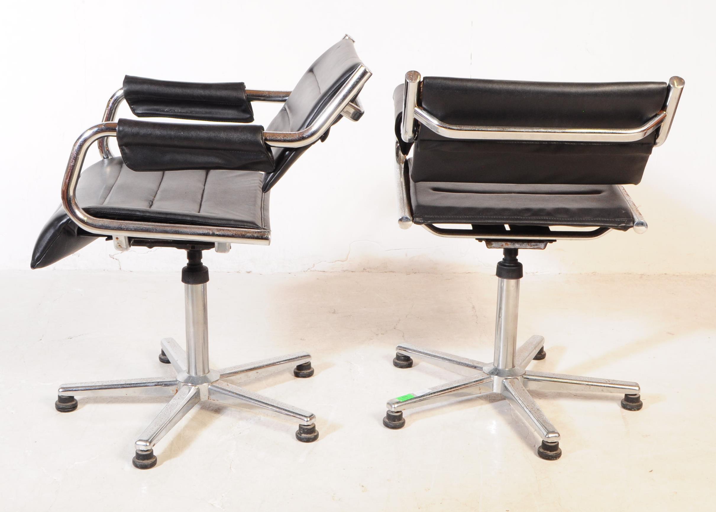 PAIR OF VINTAGE 20TH CENTURY CHROME OFFICE DESK CHAIRS - Image 3 of 5