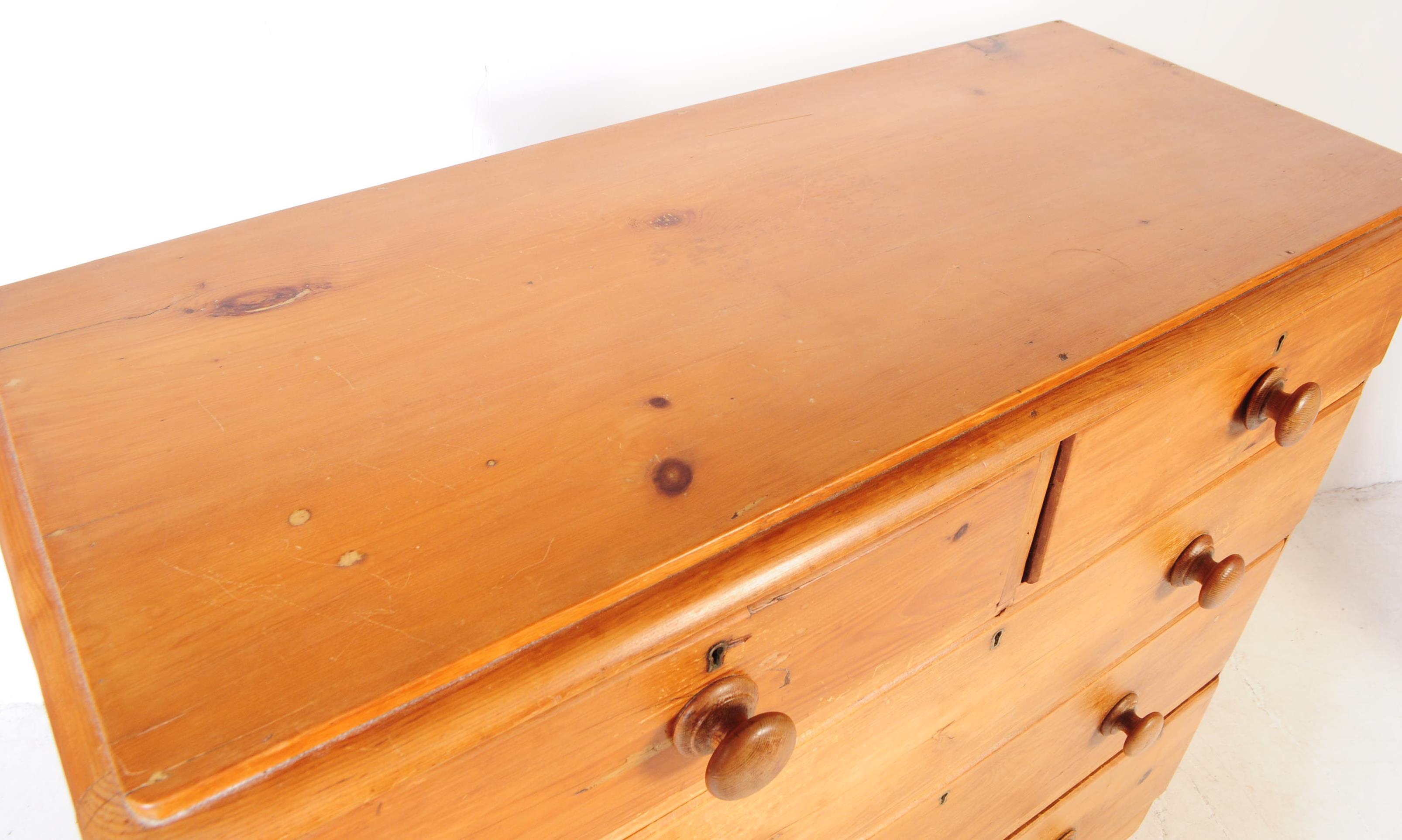 19TH CENTURY VICTORIAN PINE CHEST OF DRAWERS - Image 3 of 6