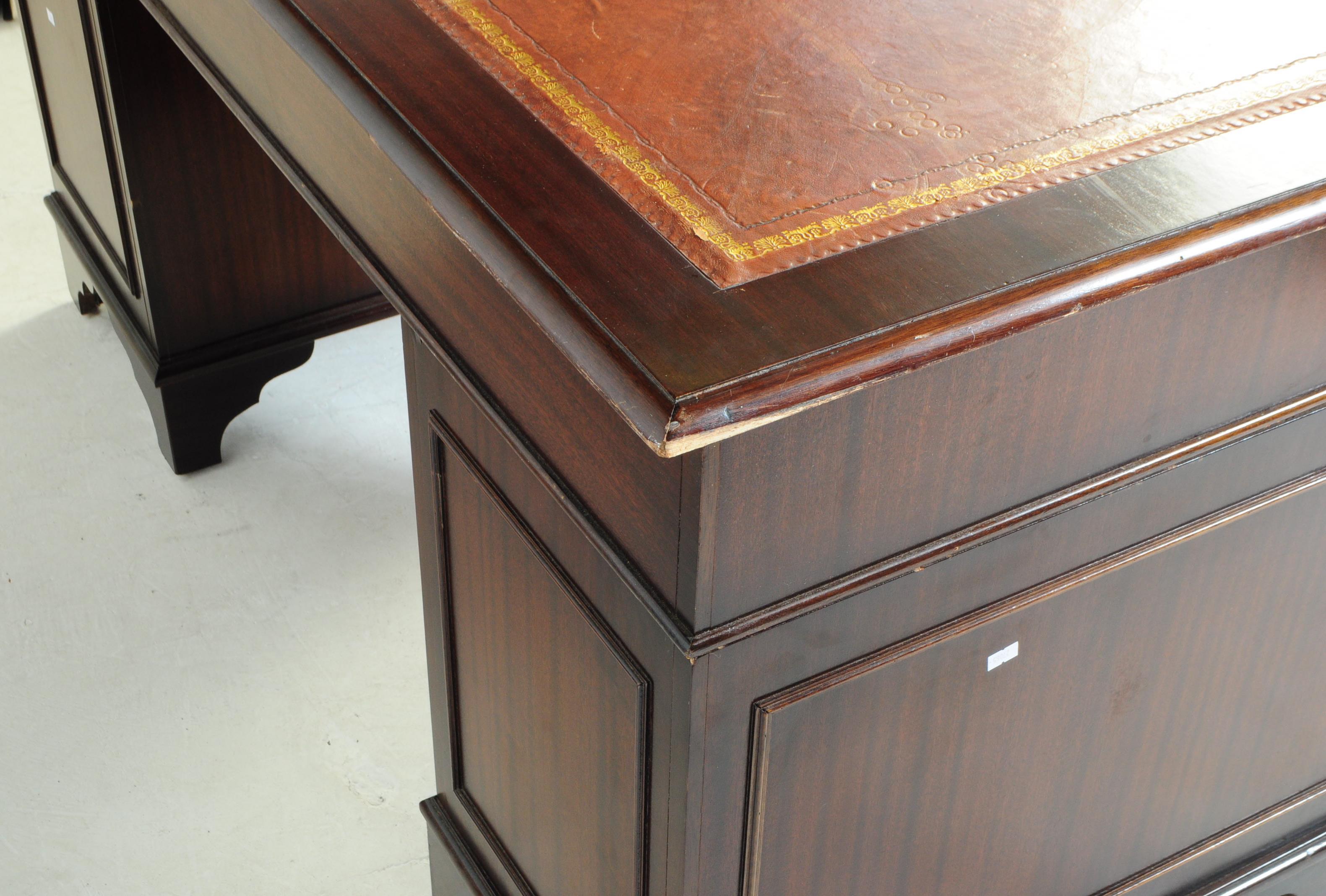 GEORGE III REVIVAL MAHOGANY TWIN PEDESTAL OFFICE DESK - Image 8 of 8