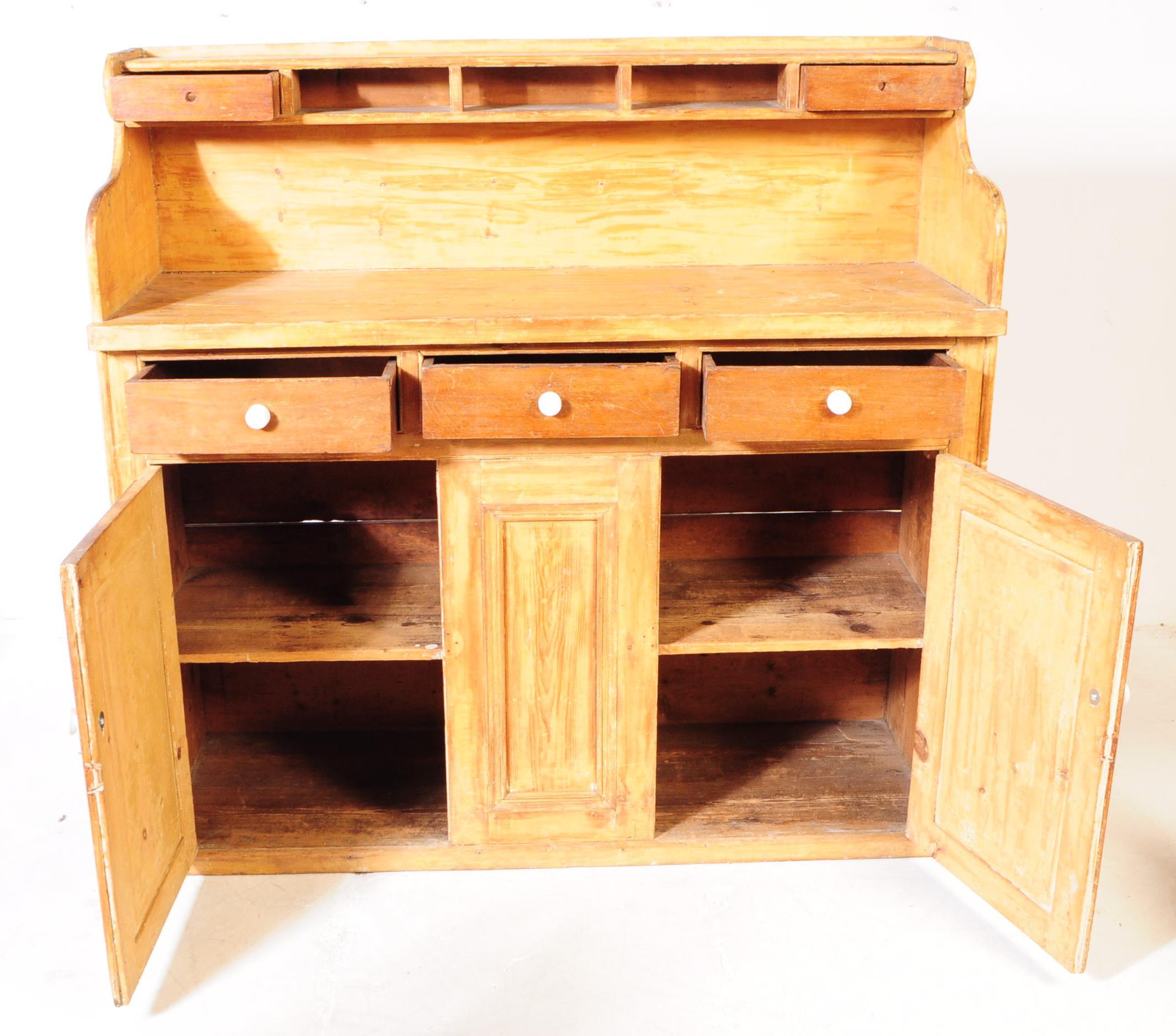 19TH CENTURY VICTORIAN PINE SIDEBOARD - Image 4 of 8