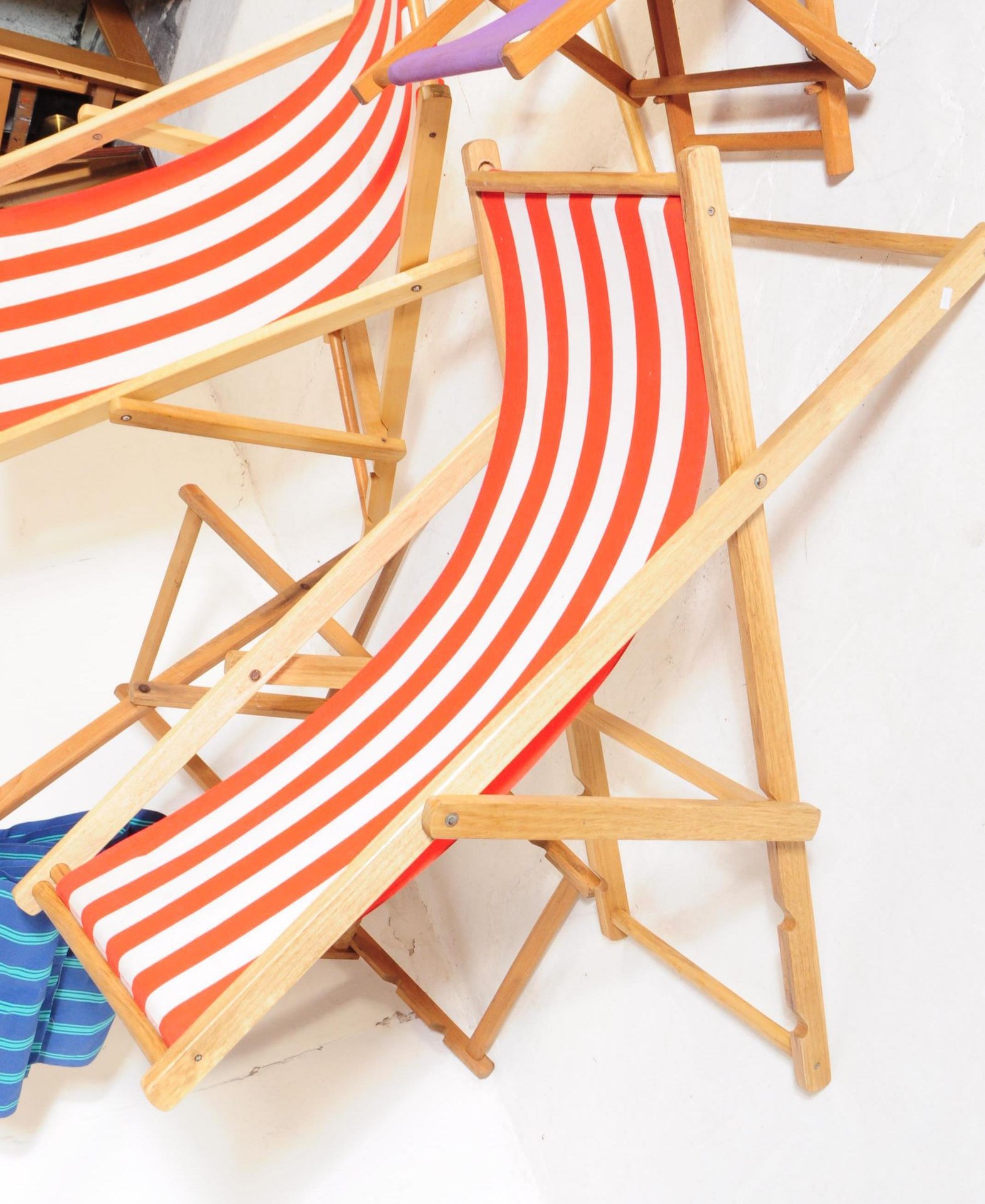 FOUR BEECH WOOD BEACH DECK CHAIRS - Image 3 of 8