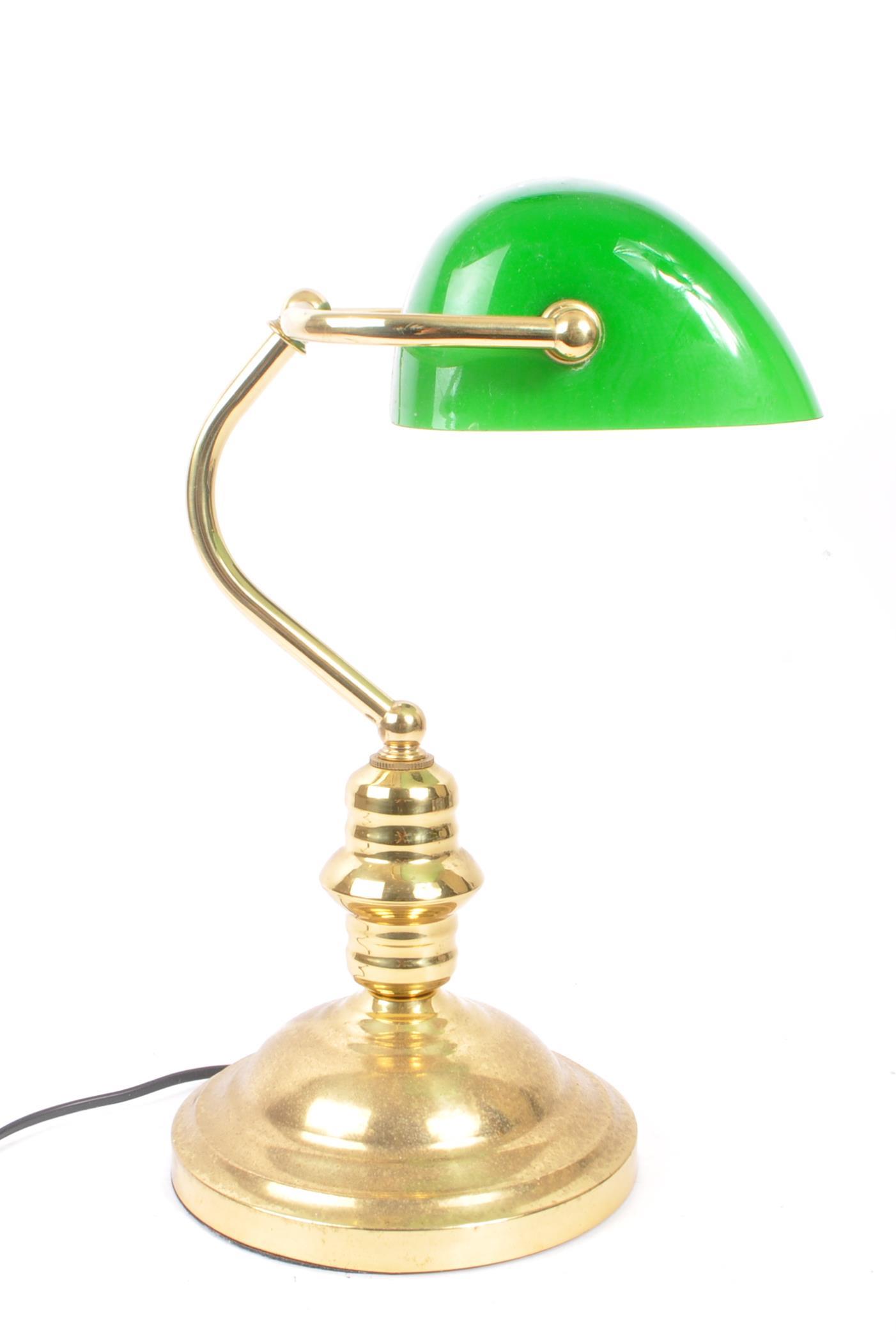 VINTAGE 20TH CENTURY GREEN BANKERS DESK LAMP - Bild 7 aus 7