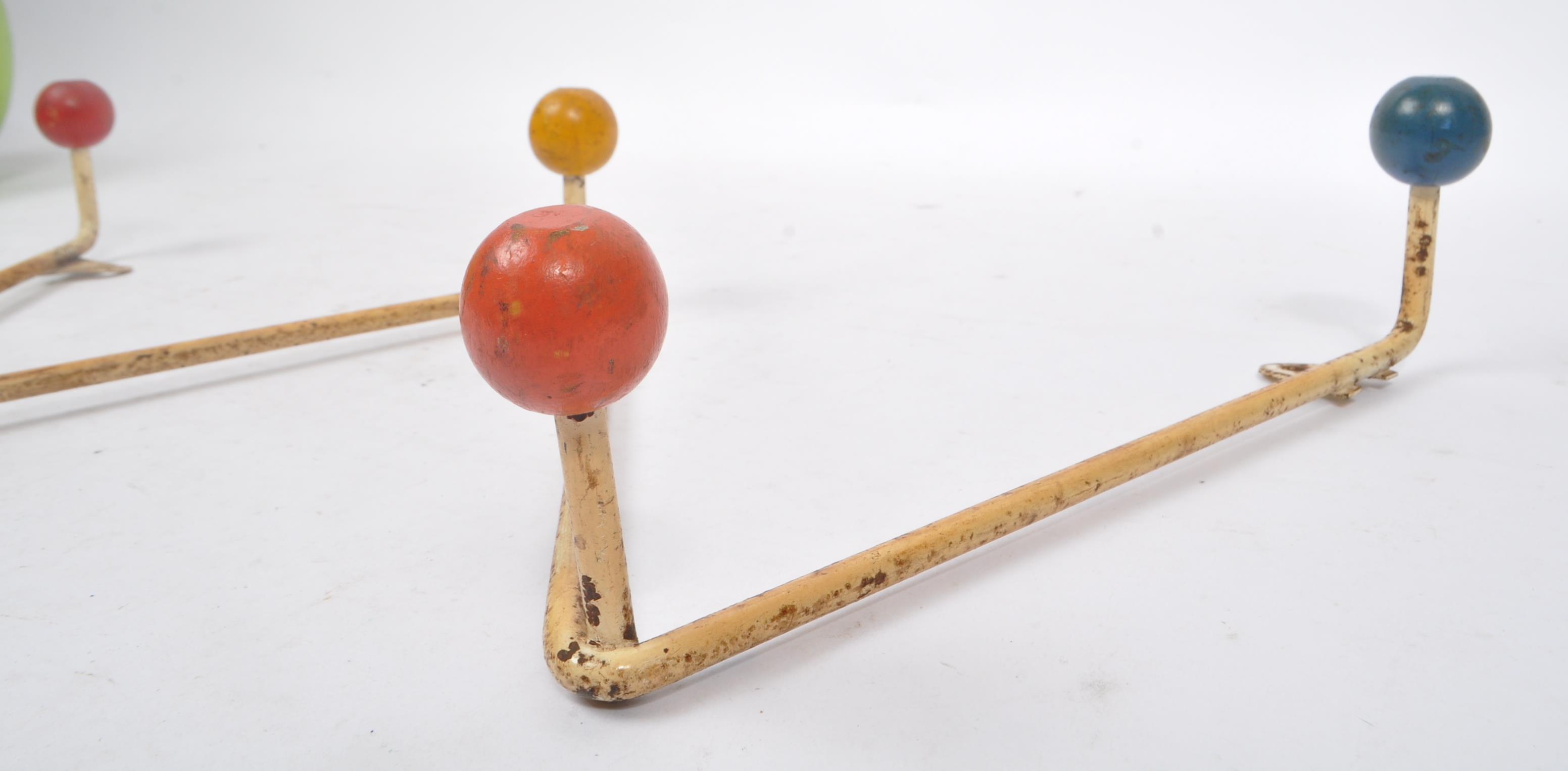 20TH CENTURY RETRO SPUTNIK ATOMIC COAT RACK - Image 7 of 8