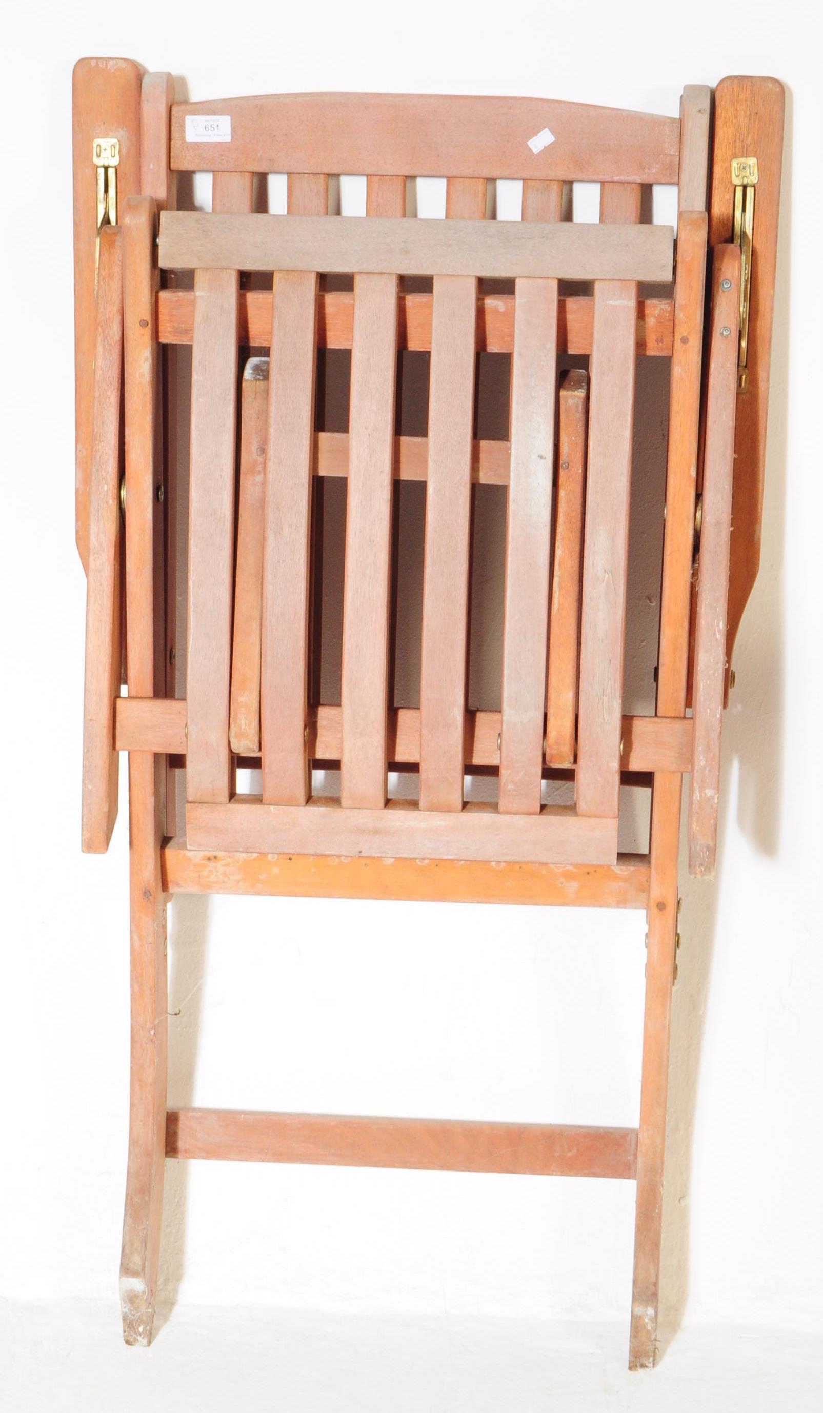 PAIR OF 20TH CENTURY FOLDING DECK CHAIRS - Image 5 of 6