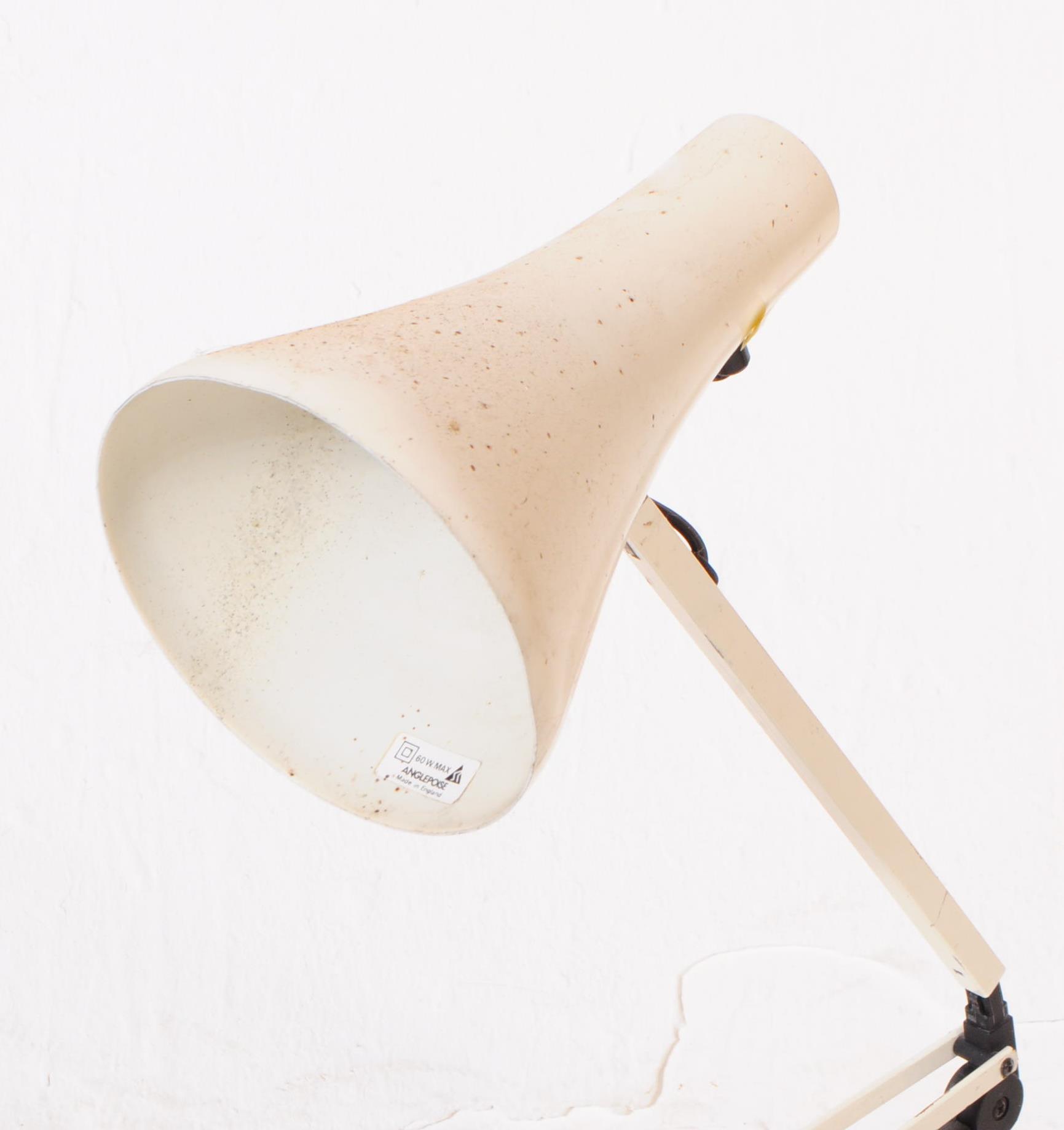 ANGLEPOISE - MID CENTURY ADJUSTABLE DESK LAMP - Image 2 of 3