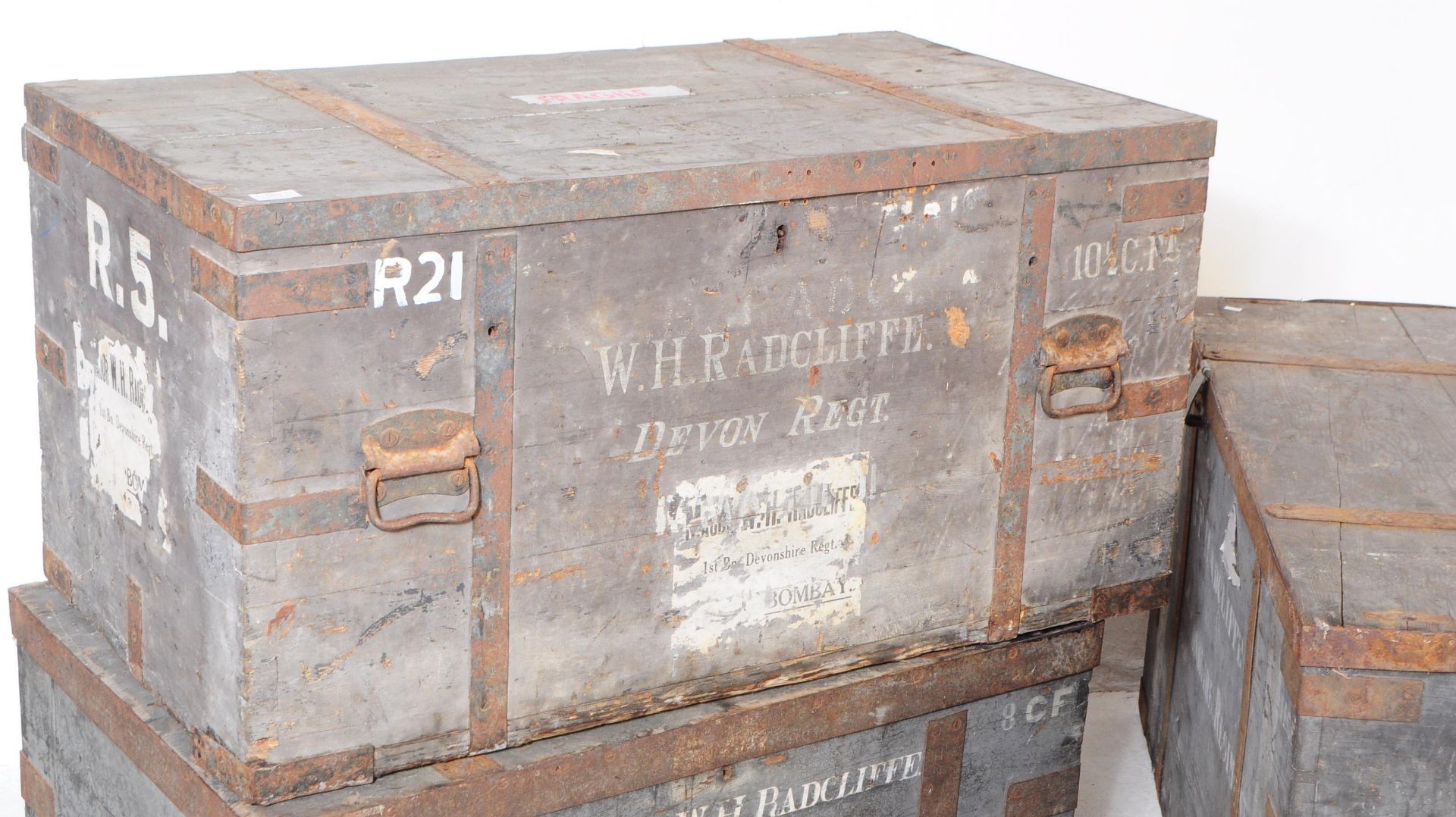 THREE MID 20TH CENTURY MILITARY TRANSPORT LUGGAGE CRATES - Image 2 of 8