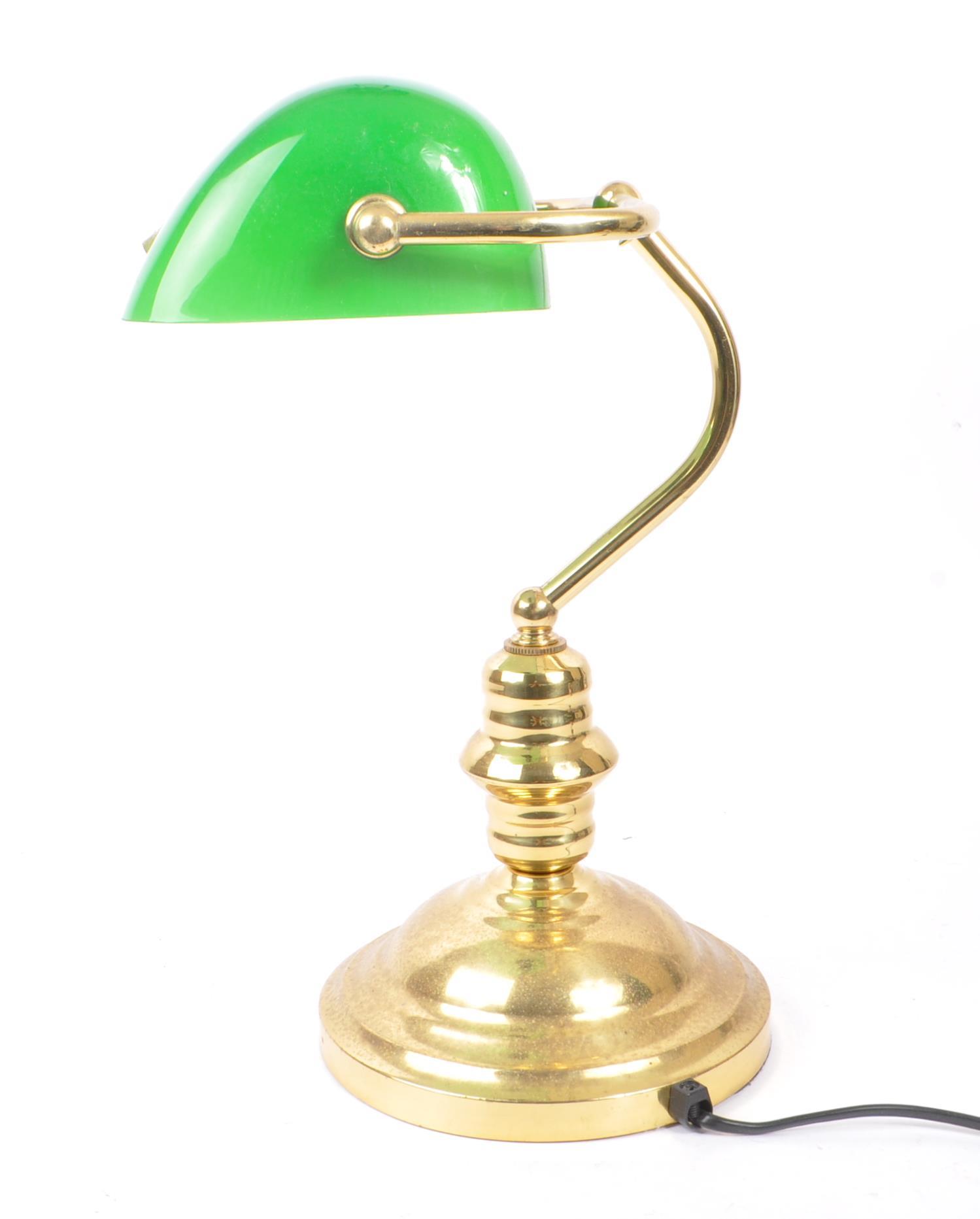 VINTAGE 20TH CENTURY GREEN BANKERS DESK LAMP - Bild 2 aus 7