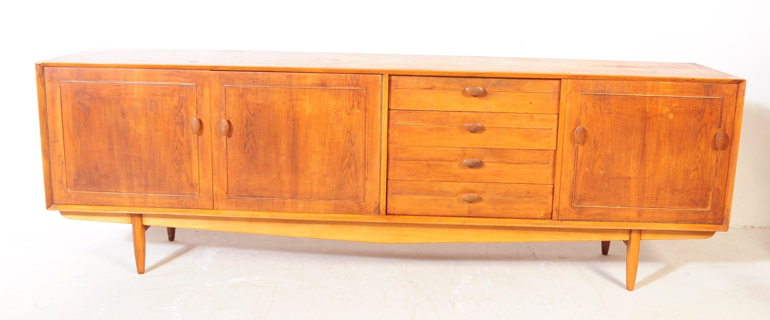 BRITISH MODERN DESIGN - MID 20TH CENTURY TEAK SIDEBOARD