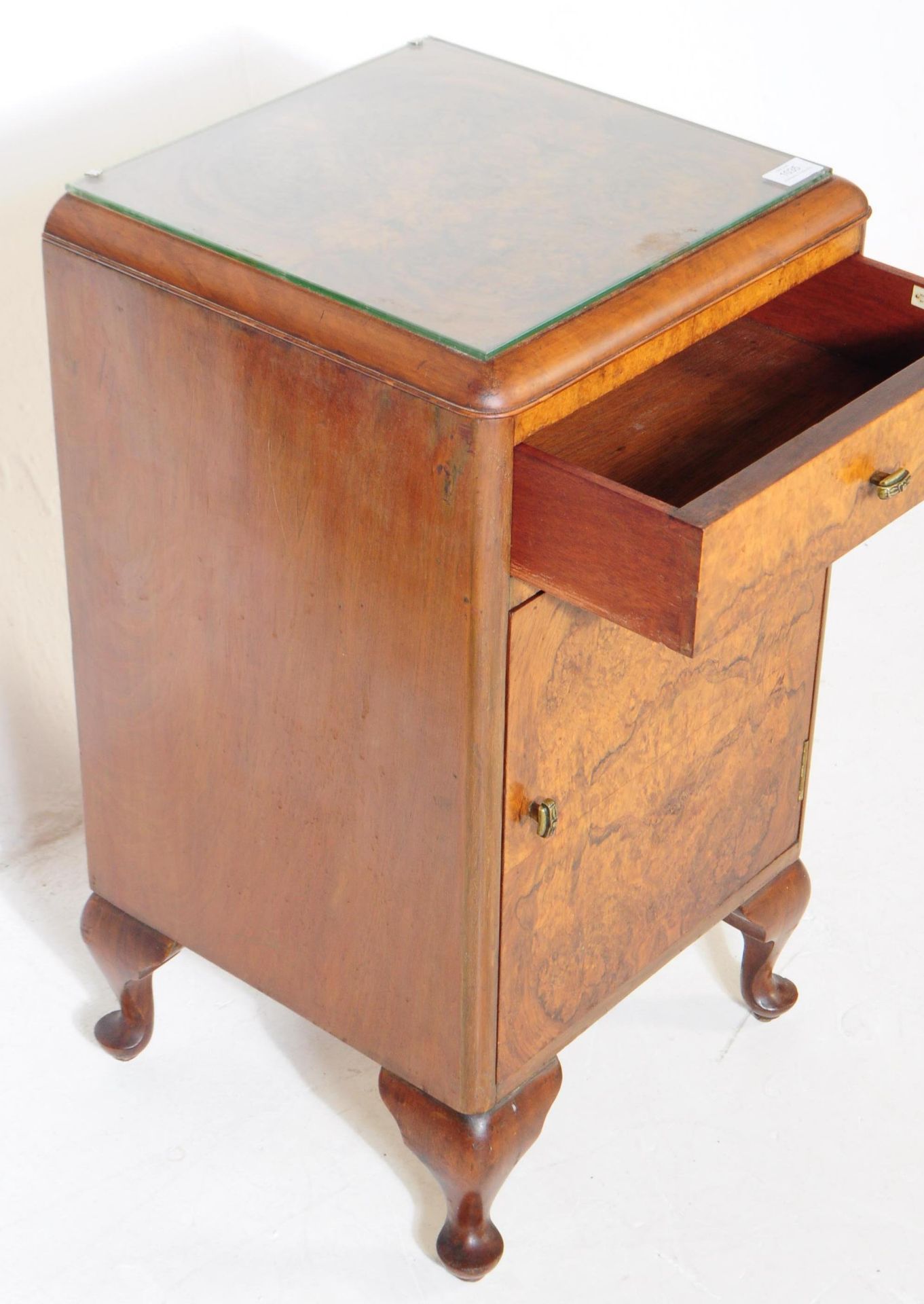 1930S ART DECO BURR WALNUT BEDSIDE - Image 5 of 7