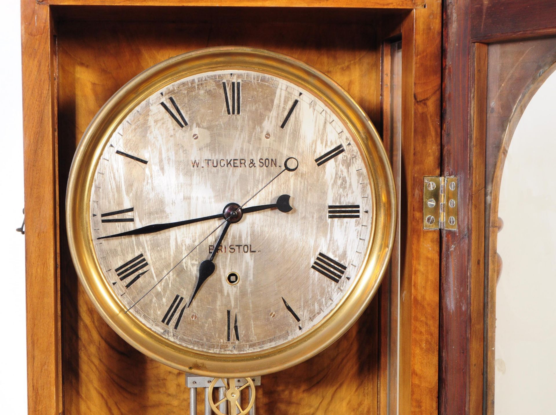 BRISTOL INTEREST - BOOK MATCHED WALNUT VENEER WALL CLOCK - Image 4 of 7