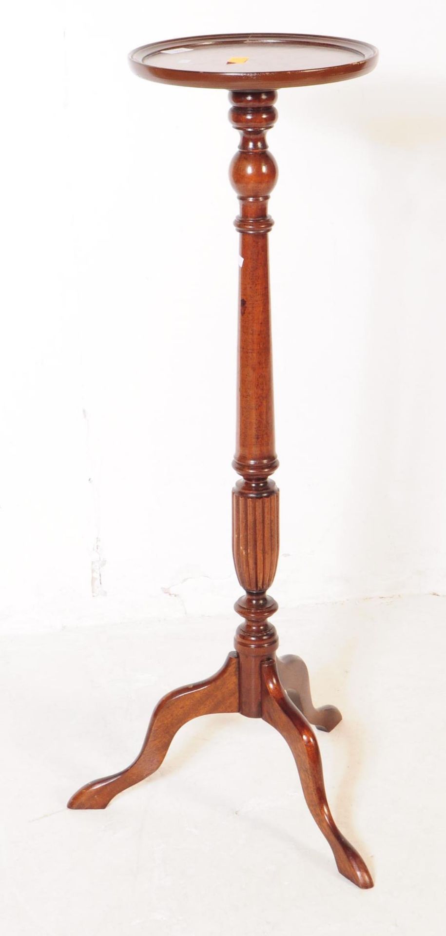 TWO VICTORIAN 19TH CENTURY MAHOGANY JARDINIERES - Bild 2 aus 8