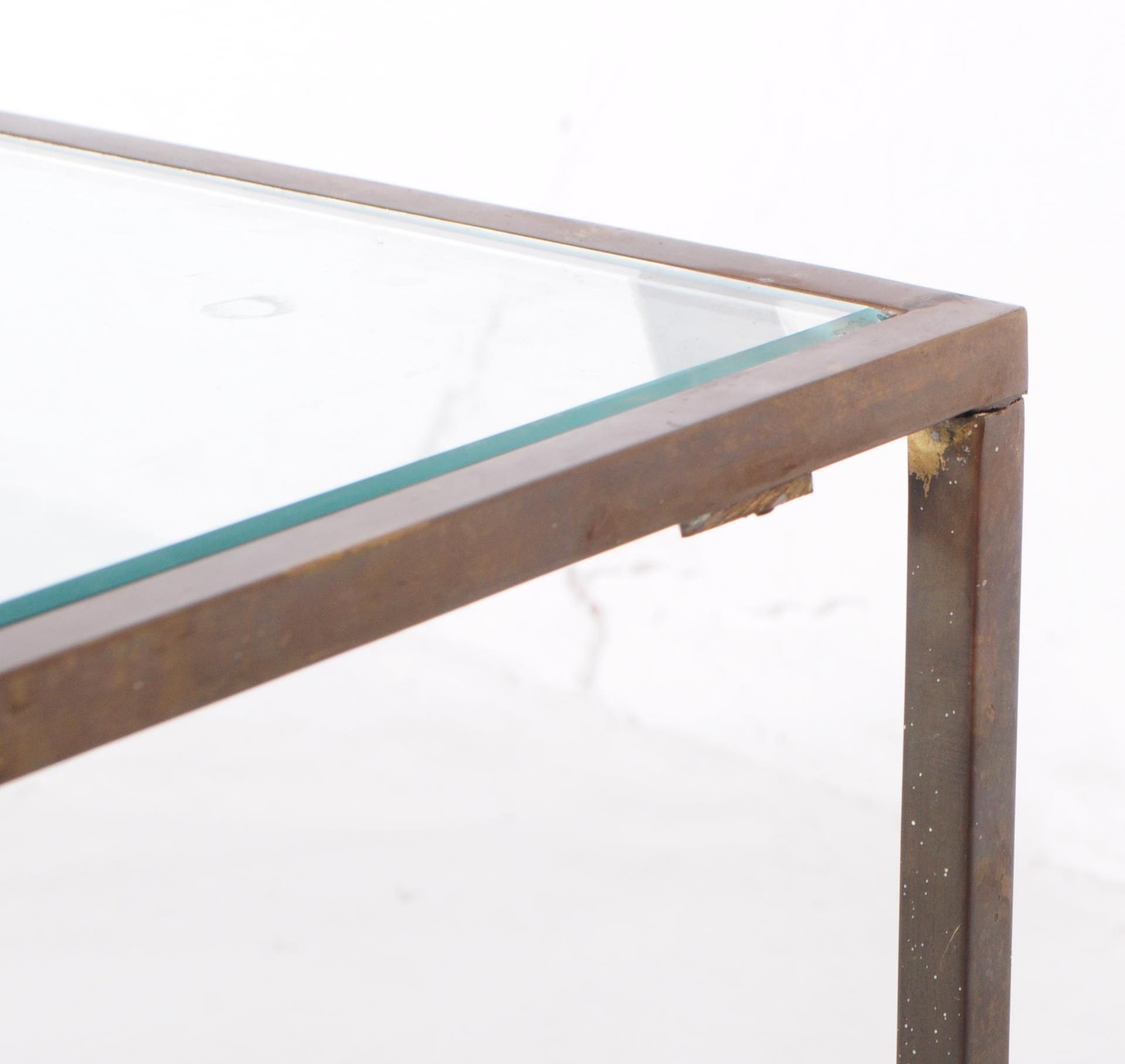 VINTAGE 20TH CENTURY BRASS & GLASS COFFEE TABLE - Bild 3 aus 5