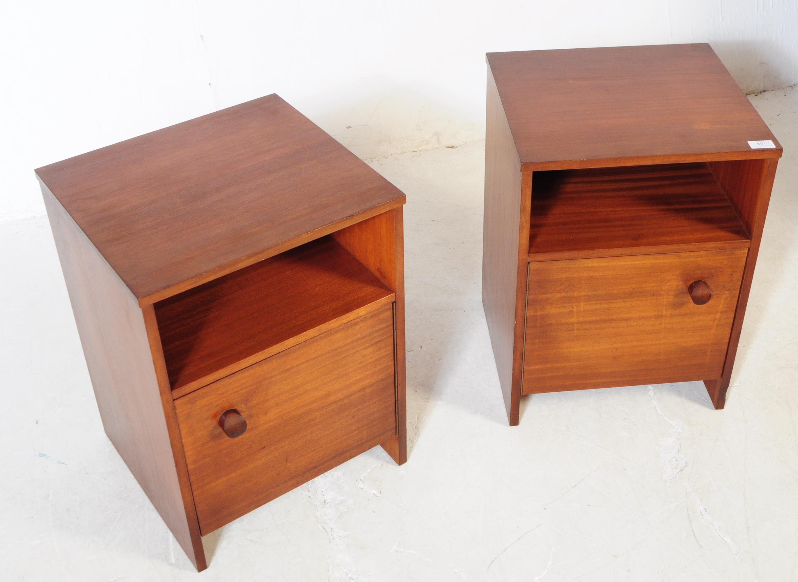 AVALON - PAIR OF MID CENTURY BEDSIDE TABLES - Image 2 of 7