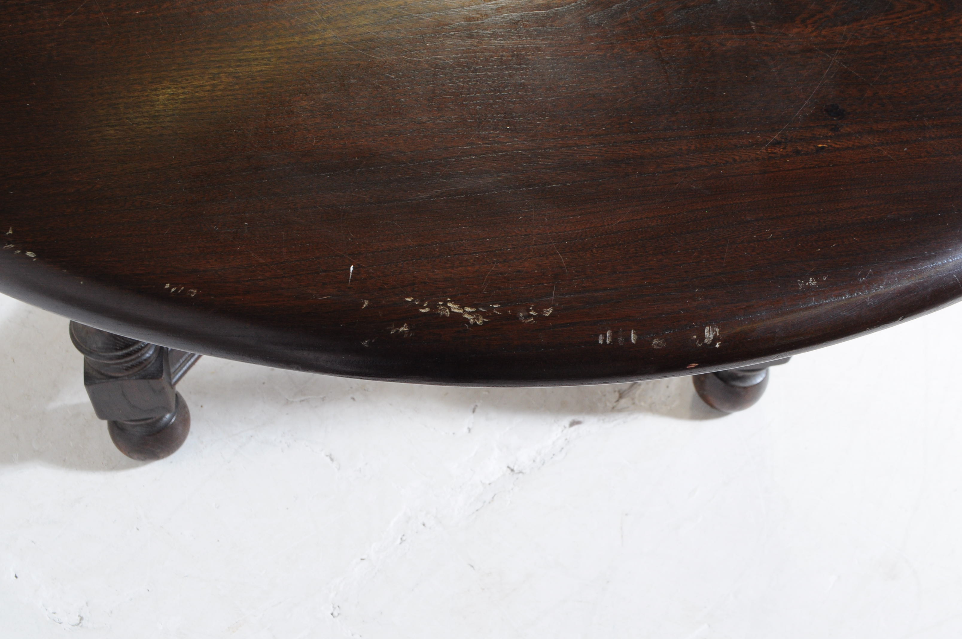 ERCOL - MODEL 705 - OLD COLONIAL ELM DINING TABLE - Image 7 of 8