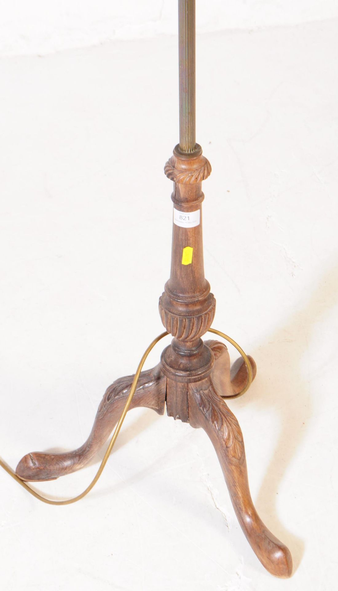 EARLY 20TH CENTURY BRASS & WOOD FLOOR STANDING LAMP - Bild 3 aus 6