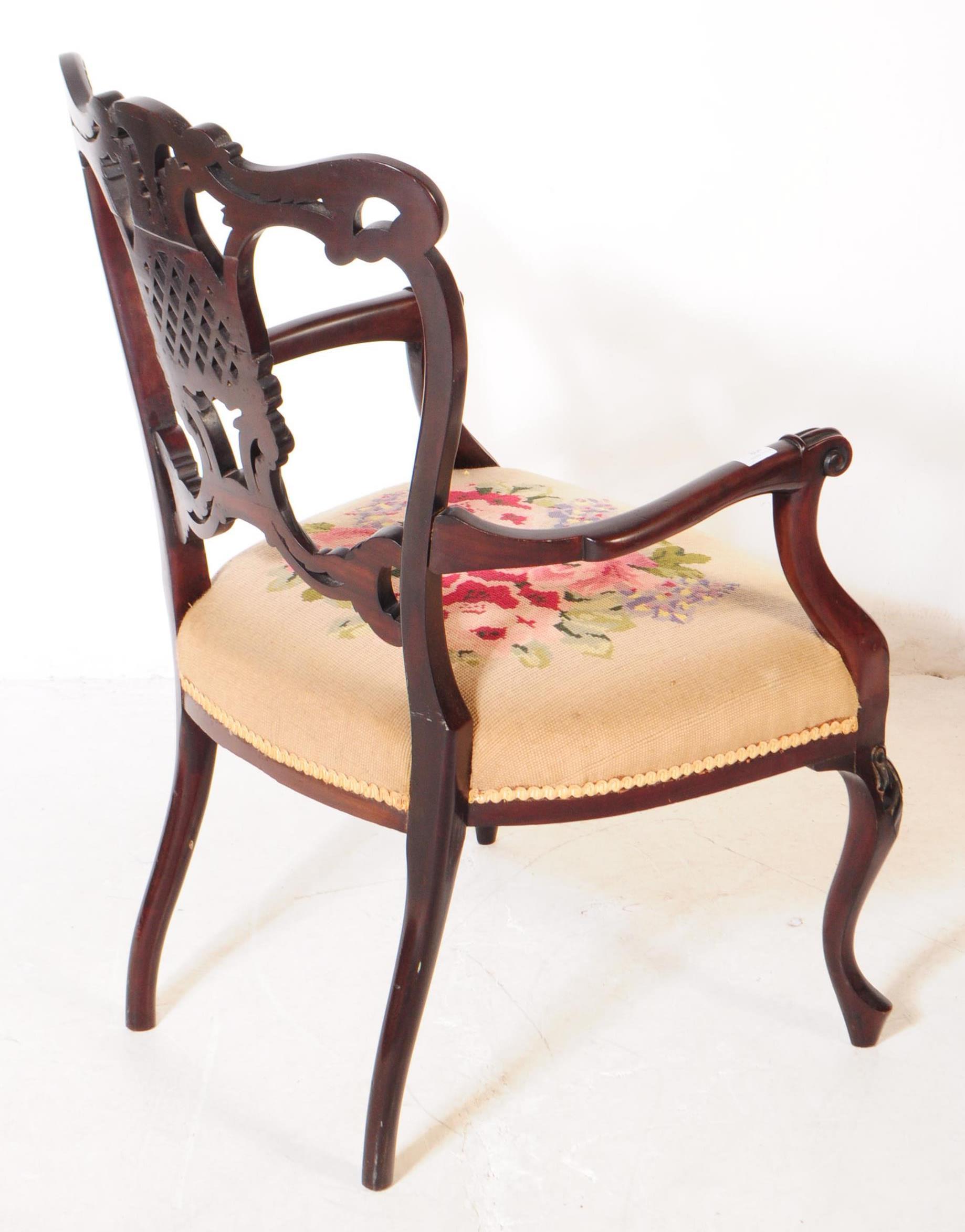 EDWARDIAN CHIPPENDALE REVIVAL BEDROOM ARMCHAIR - Image 4 of 5