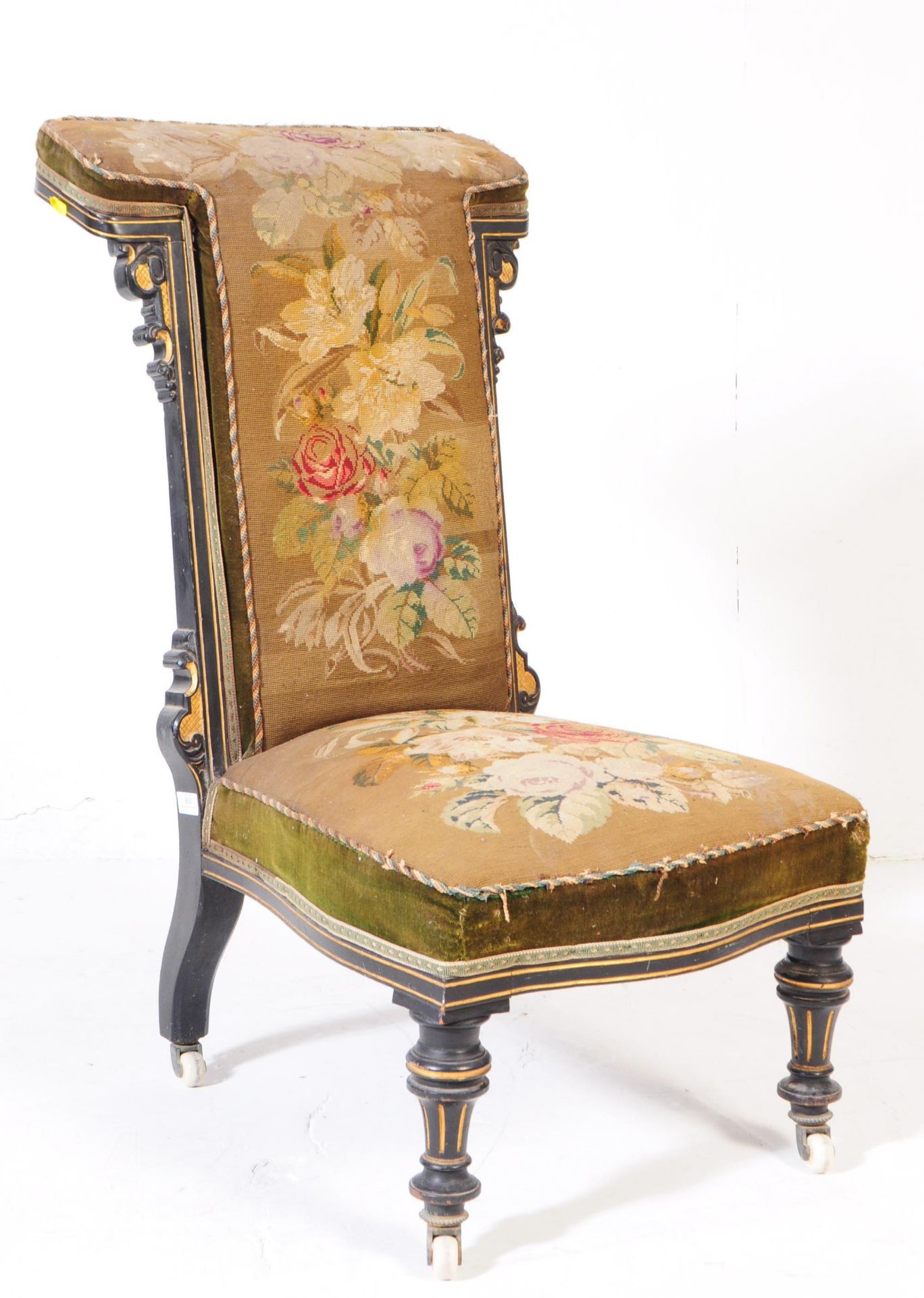 VICTORIAN LATE 19TH CENTURY EBONISED PRIE-DIEU CHAIR