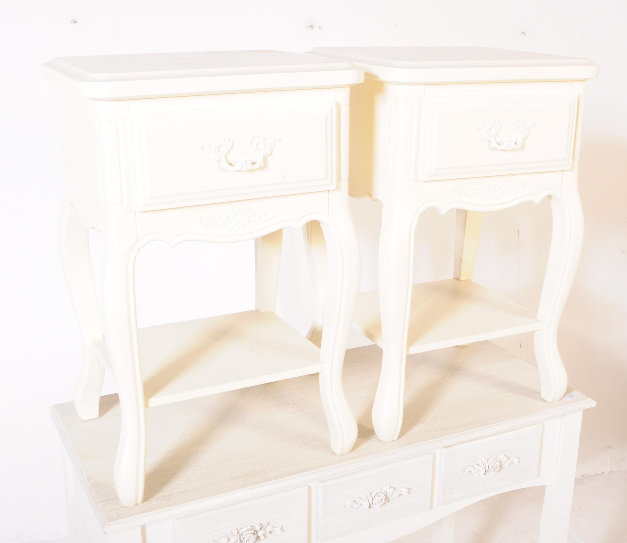 PAIR OF CONTEMPORARY LOUIS XVI BEDSIDE TABLES - Image 2 of 12
